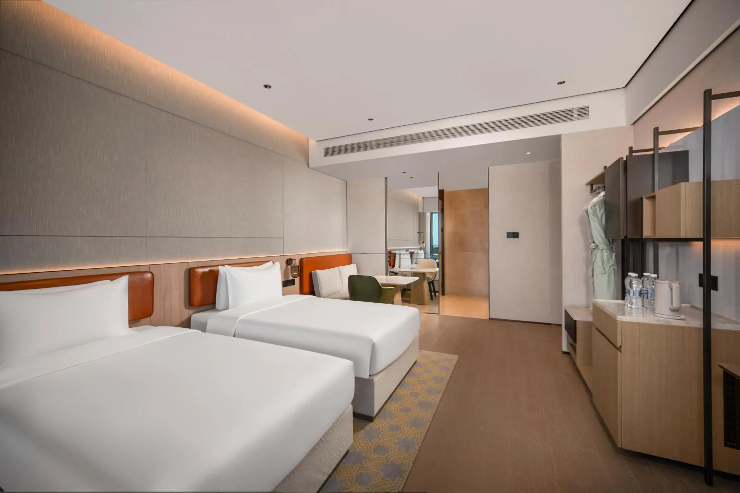 Premium Room with Two Single Beds in Holiday Inn Beijing Daxing Centre by IHG Premium Room with Two Single Beds in Holiday Inn Beijing Daxing Centre by IHG
