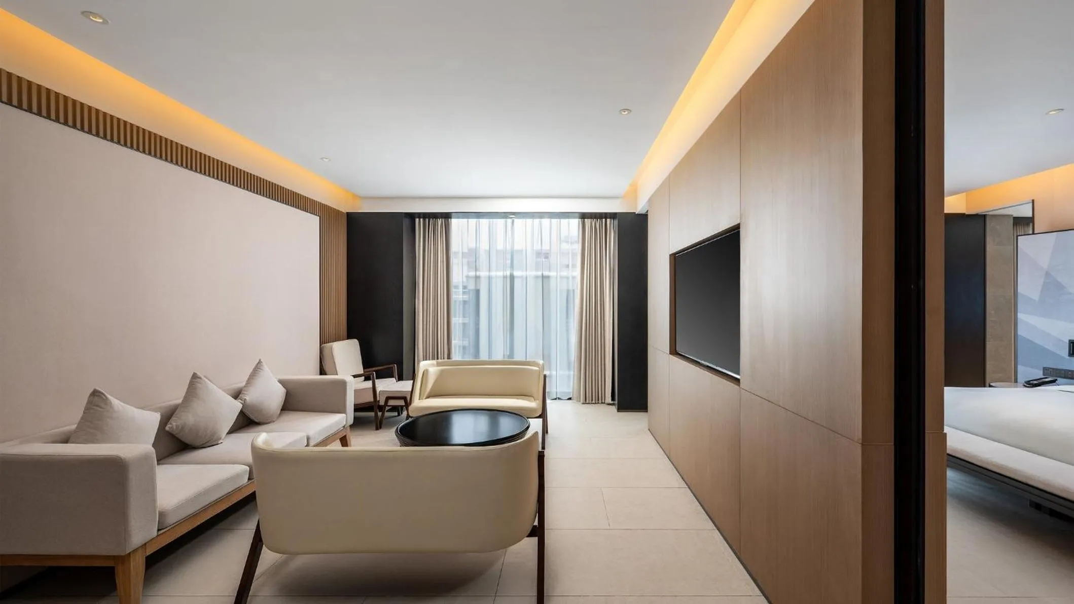 Photo of the whole room, Bed in Holiday Inn Express Guangzhou Baiyun Airport T2 by IHG