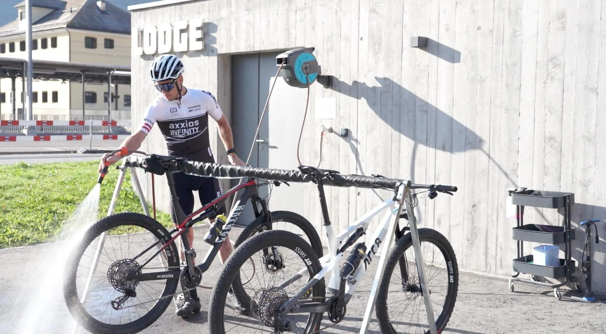 Cycling in Bever Lodge