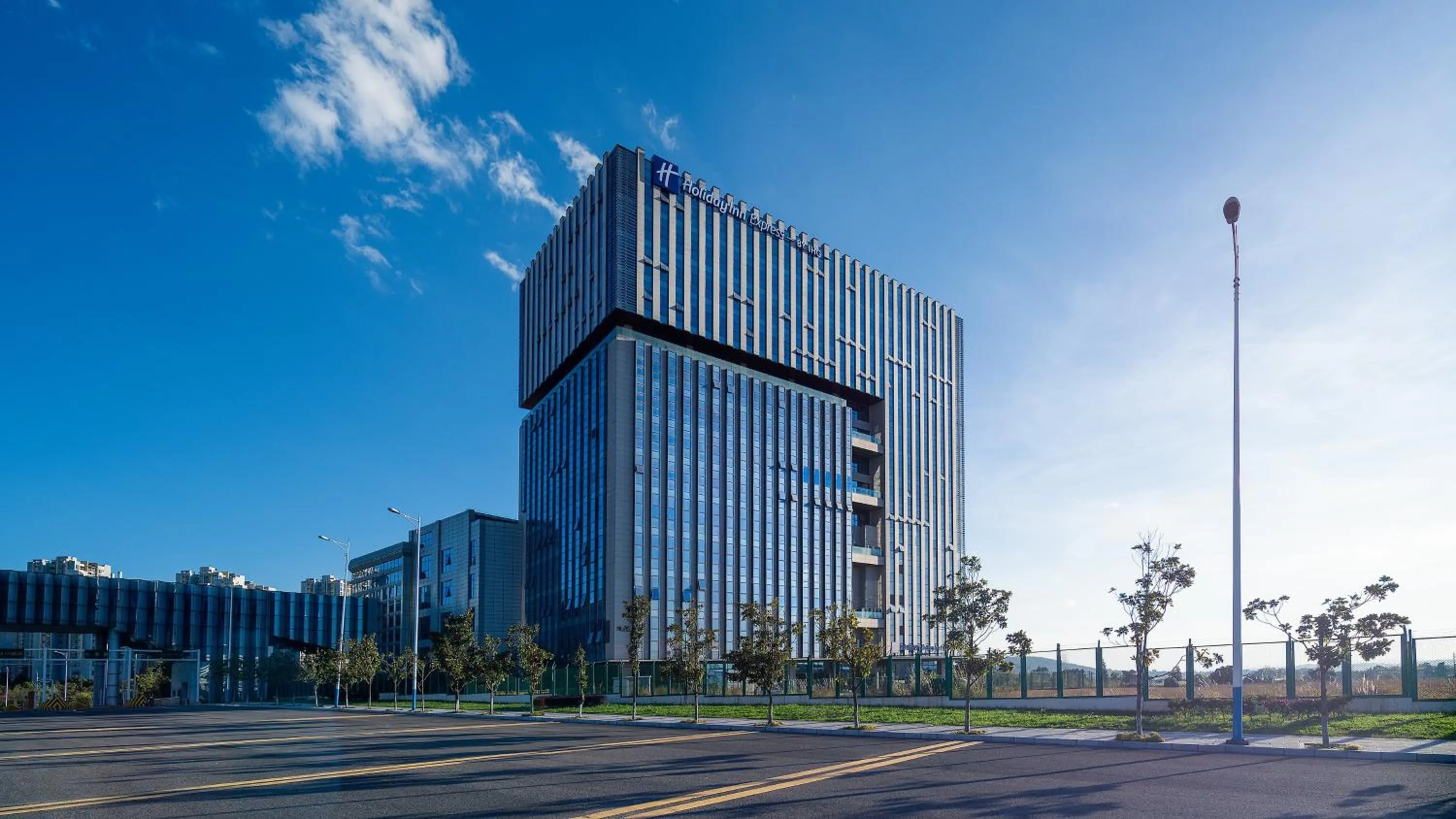 Property building in Holiday Inn Express Kunming Changshui Airport by IHG