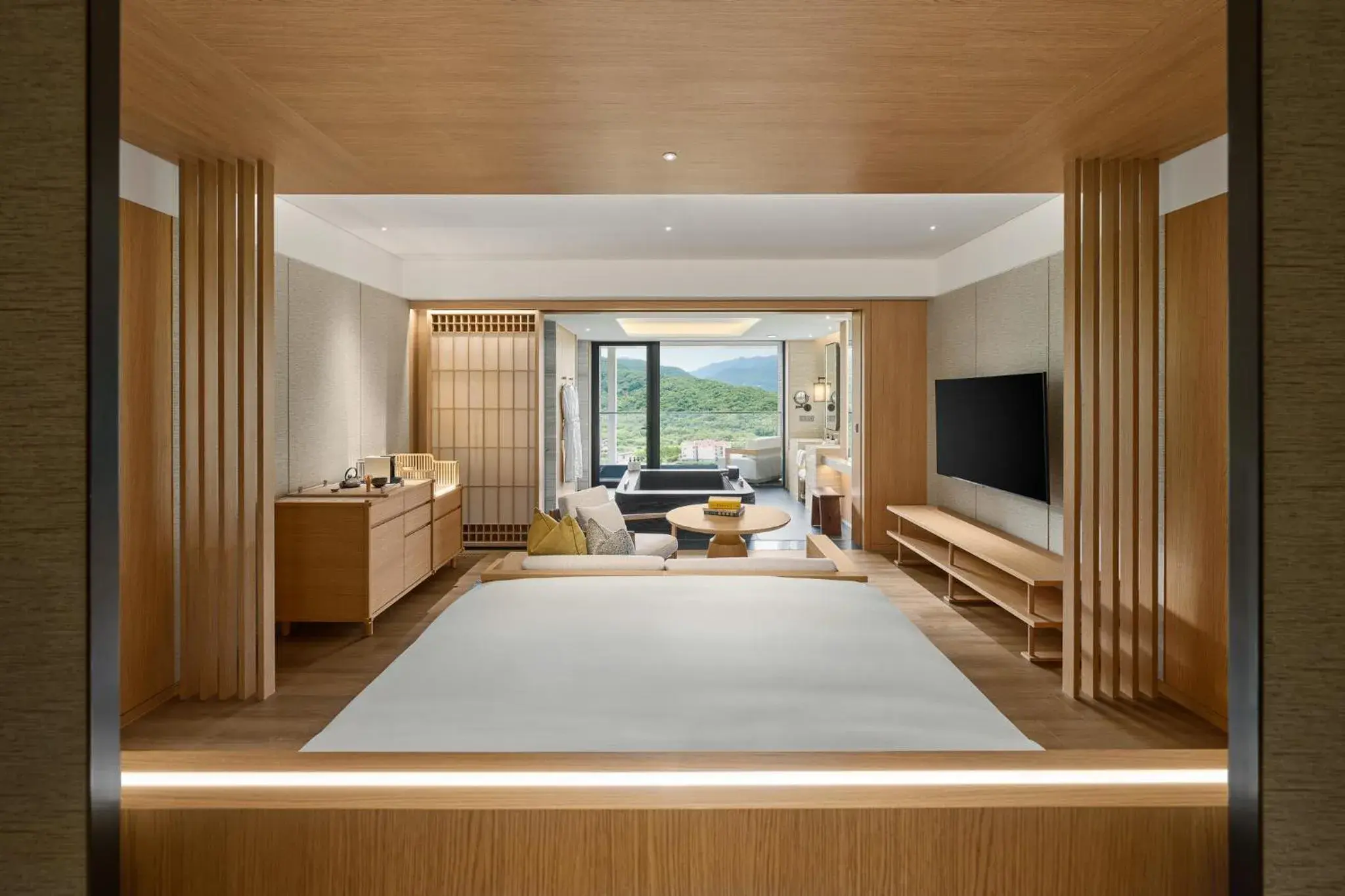 Photo of the whole room, Bed in InterContinental Hotels New Taipei Hot Spring by IHG Photo of the whole room, Bed in InterContinental Hotels New Taipei Hot Spring by IHG