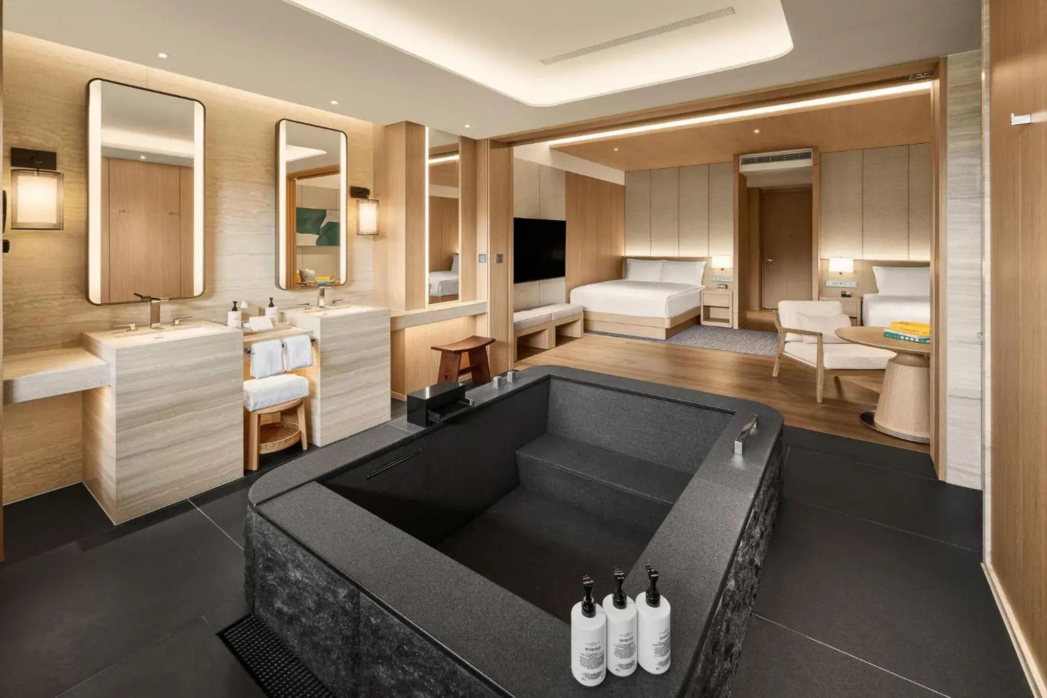 Photo of the whole room, Bed in InterContinental Hotels New Taipei Hot Spring by IHG Photo of the whole room, Bed in InterContinental Hotels New Taipei Hot Spring by IHG