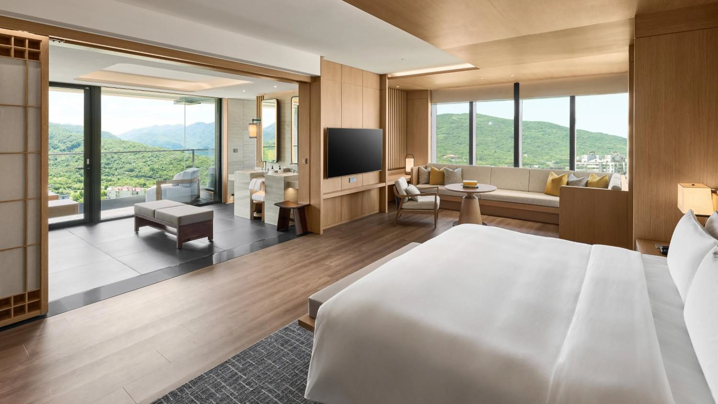 Photo of the whole room, Bed in InterContinental Hotels New Taipei Hot Spring by IHG
