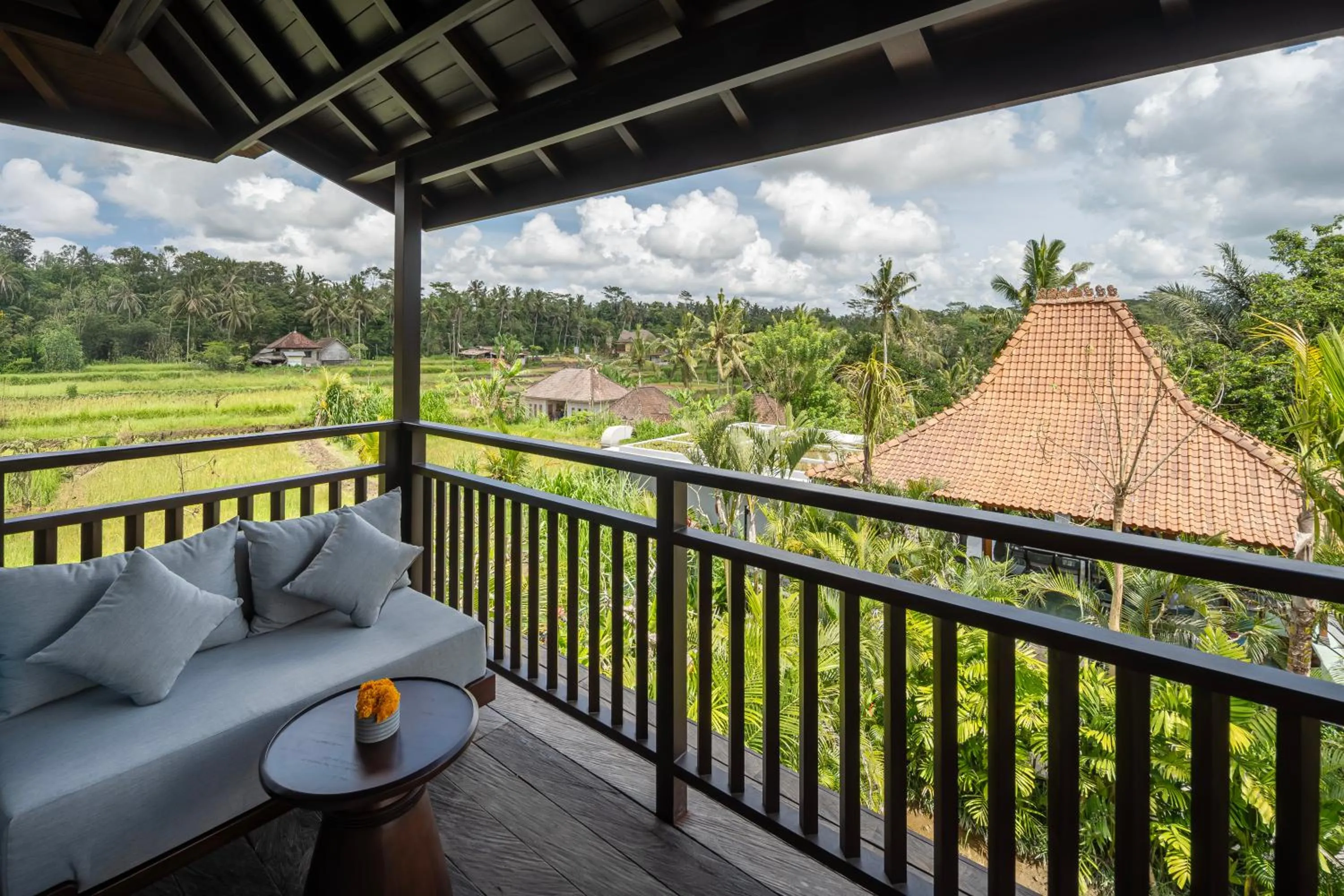 Day in Emana Abian Taksu