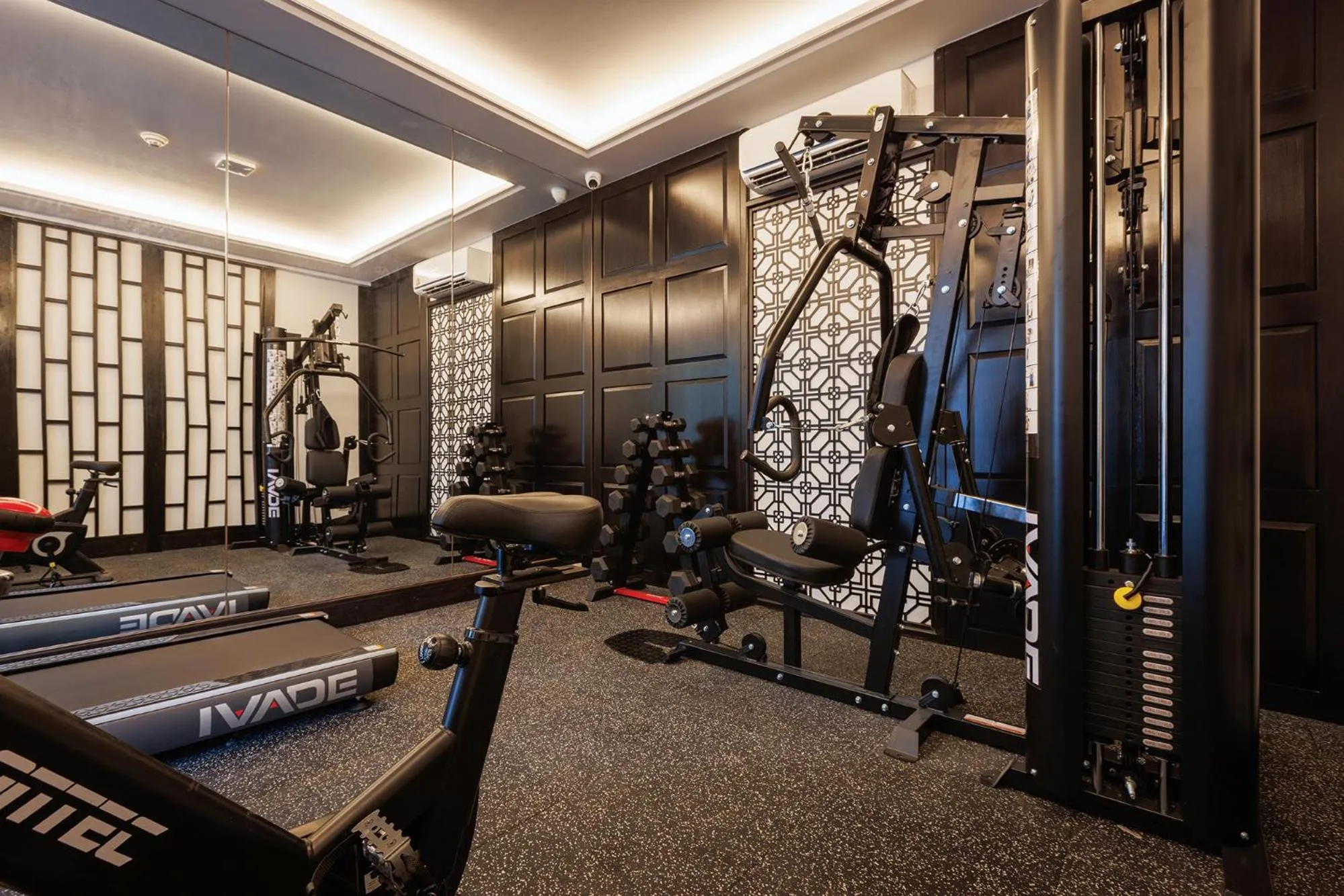 Fitness centre/facilities in Narinthra Heritage