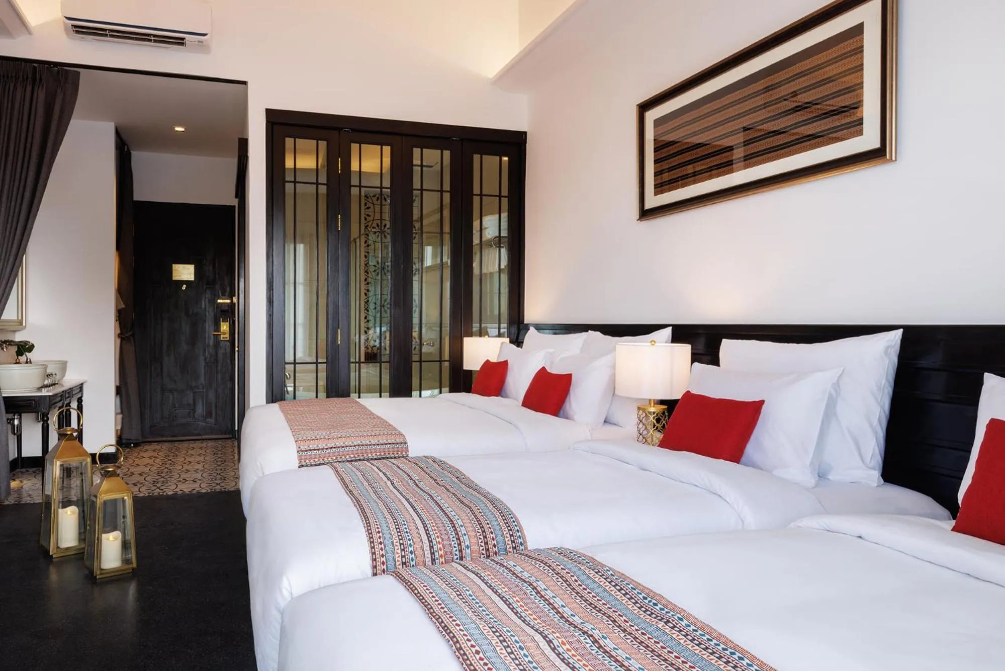 Bedroom, Bed in Narinthra Heritage