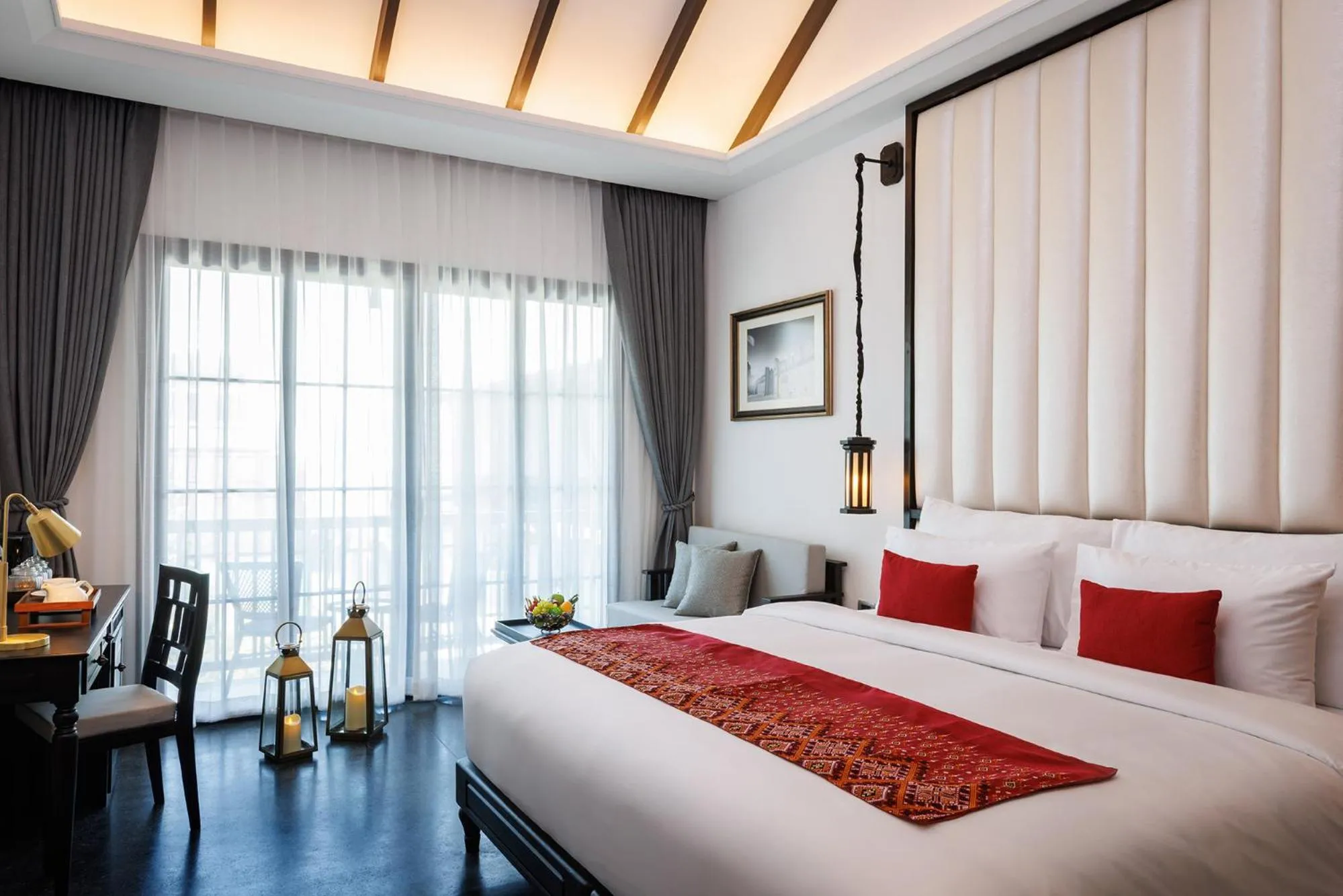 Bedroom, Bed in Narinthra Heritage