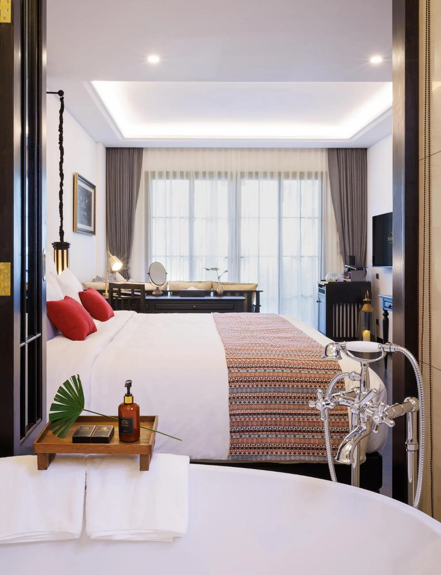Bedroom, Bed in Narinthra Heritage