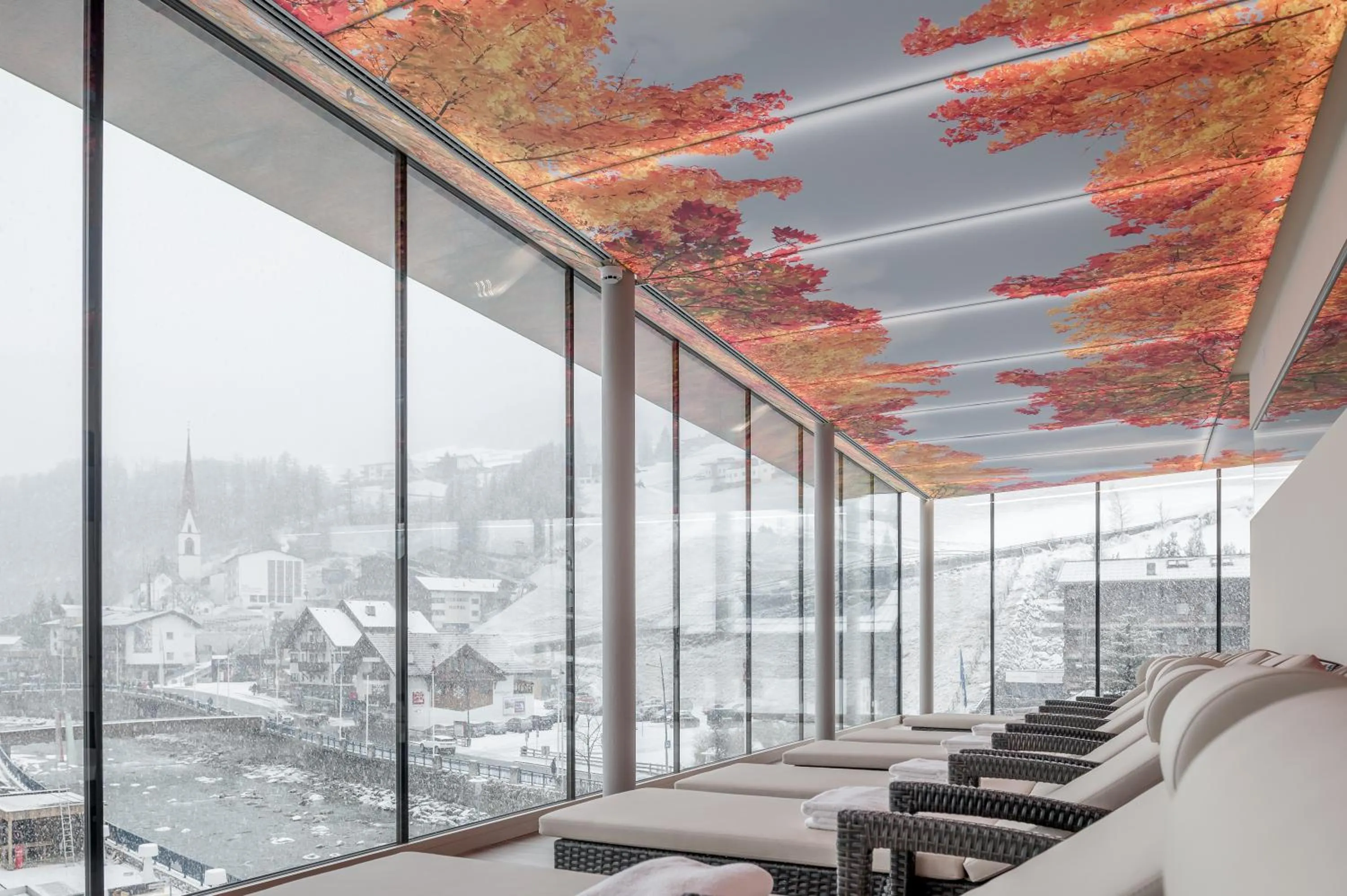 The Deluxe by Regina