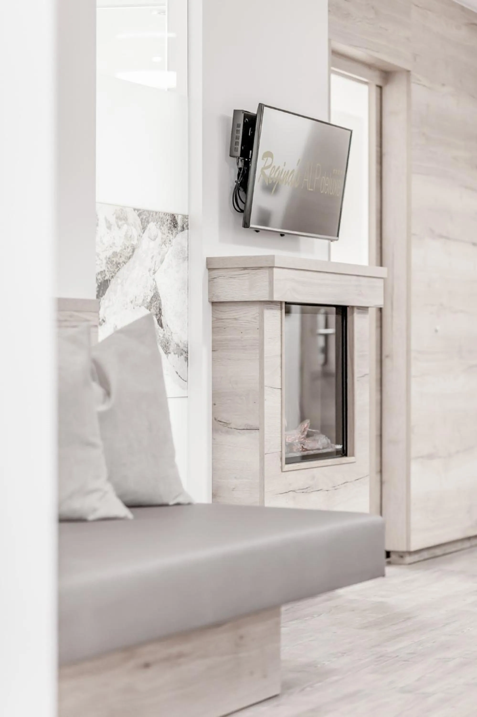 Living room in The Deluxe by Regina