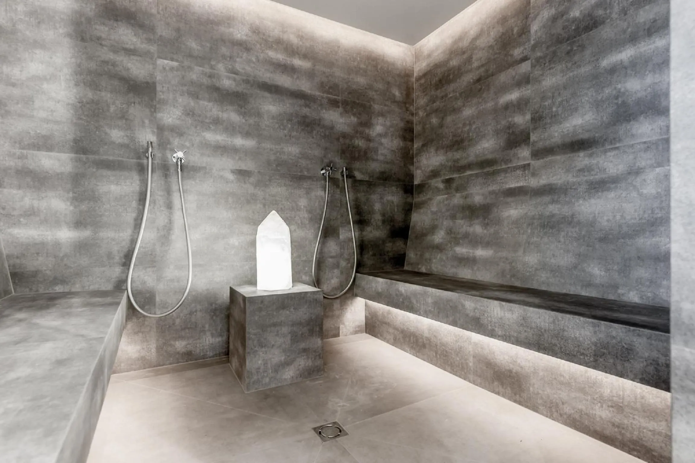 Steam room in The Deluxe by Regina