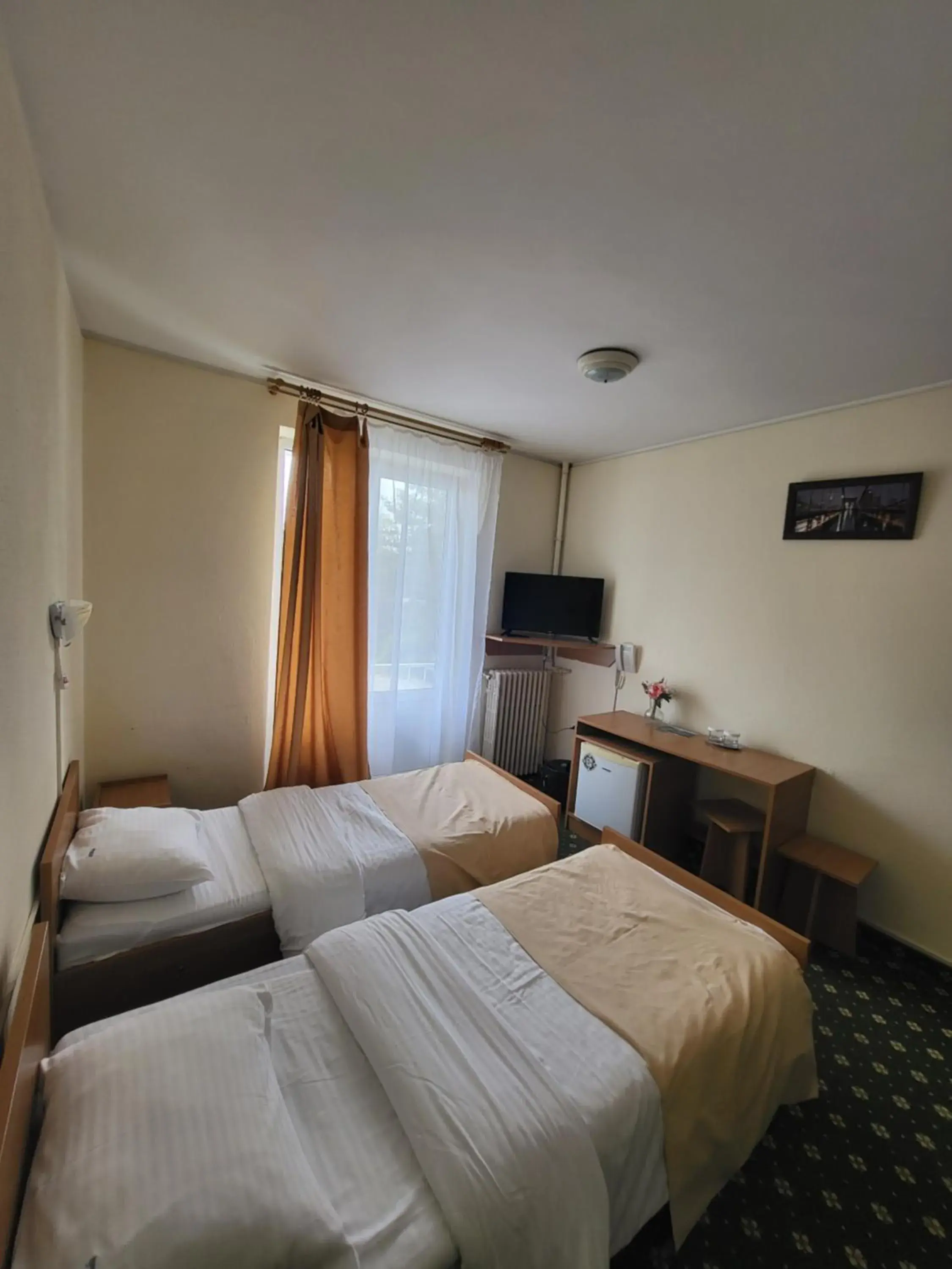 Twin Room in Hotel Padis Twin Room in Hotel Padis