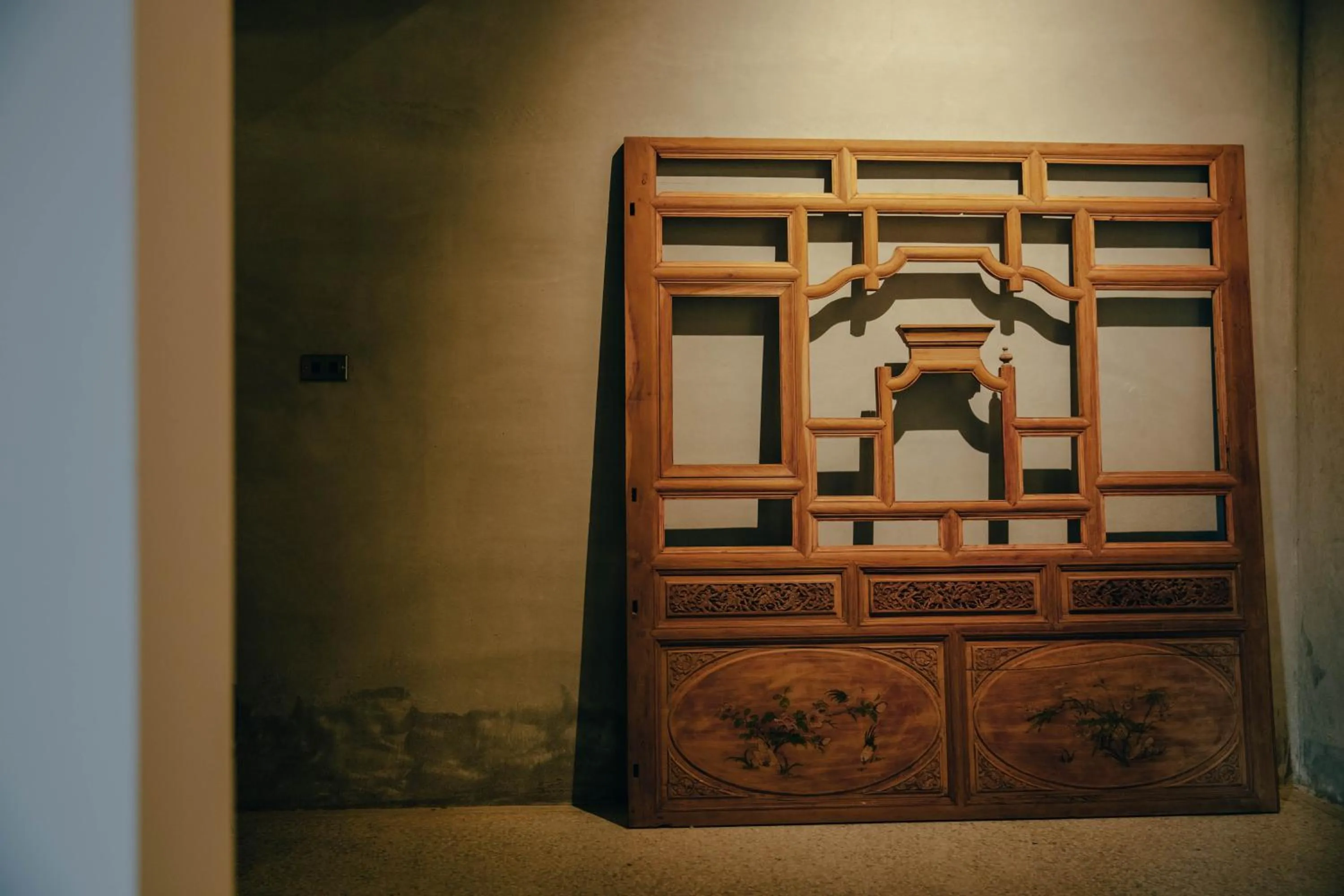 Decorative detail in OwlStay Jiufen Wander