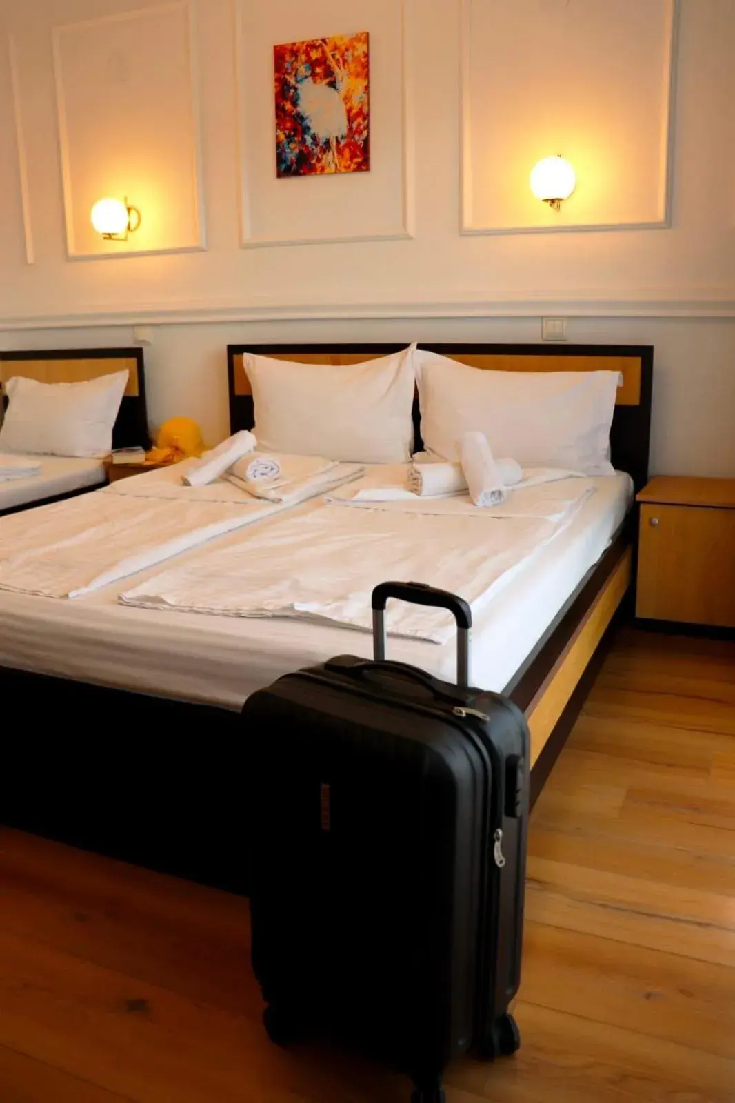Triple Room with Balcony in Daiana Residence Turda Triple Room with Balcony in Daiana Residence Turda