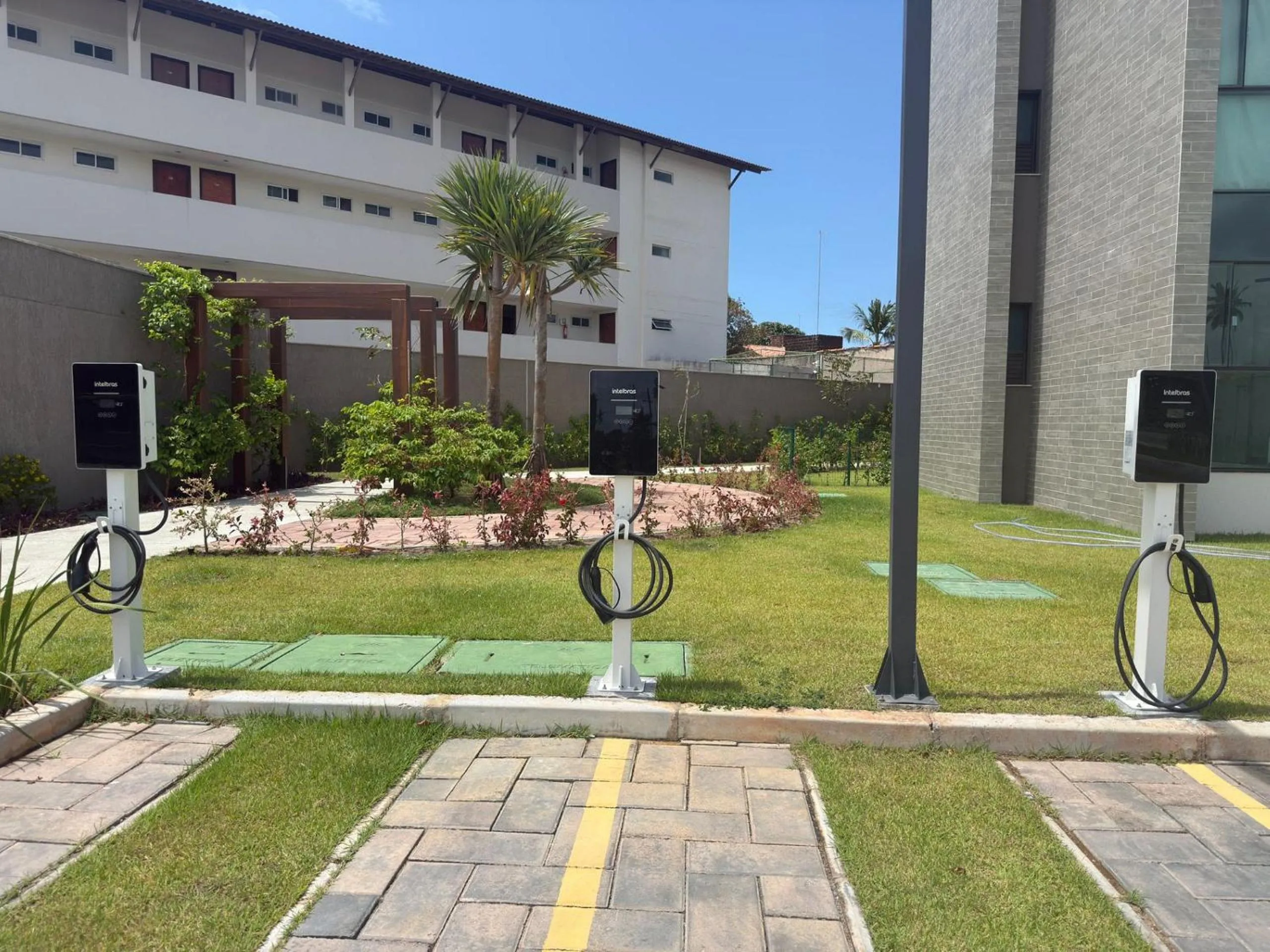 Area and facilities in Beach Class Summer Residence
