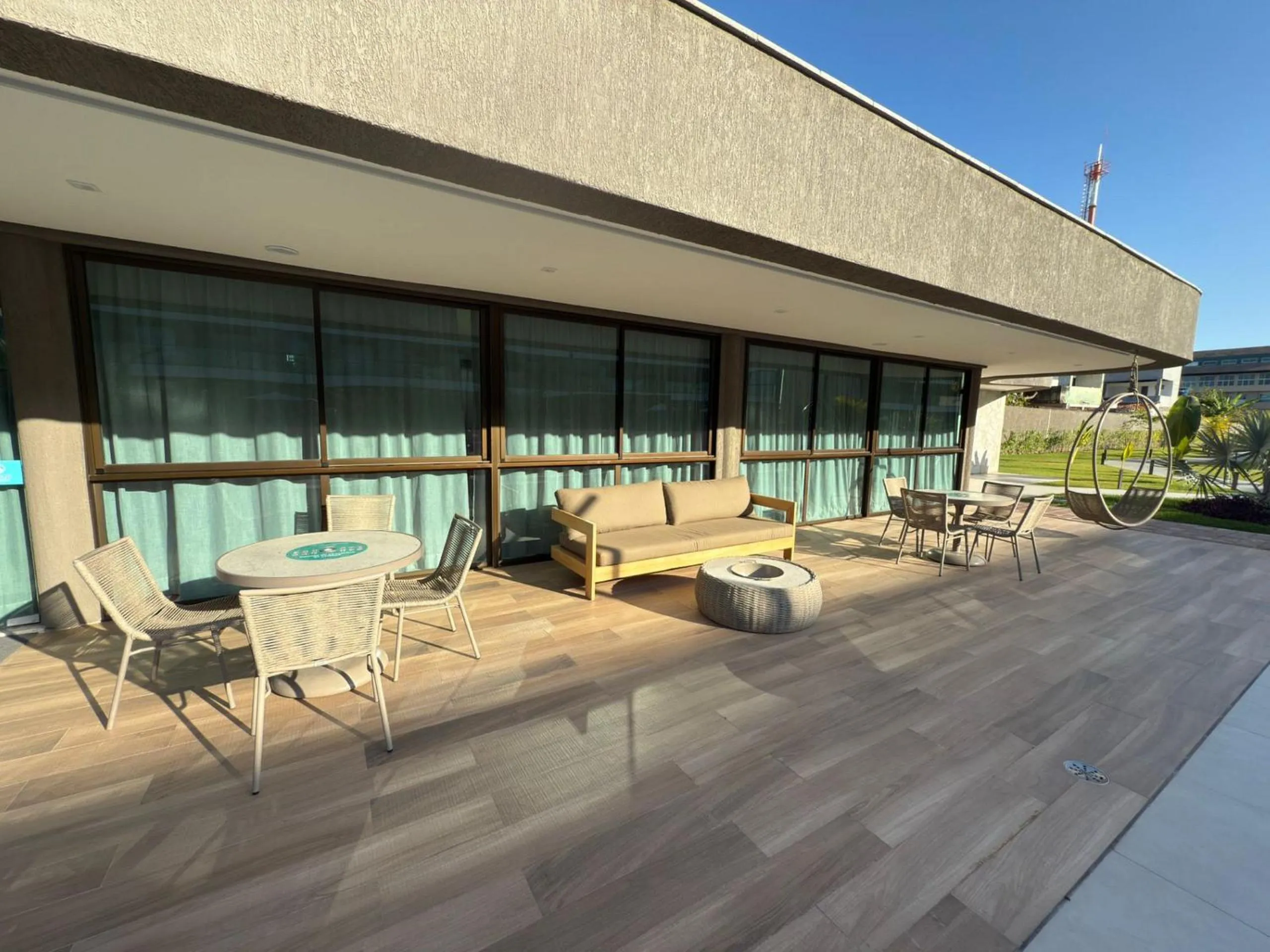 Area and facilities in Beach Class Summer Residence