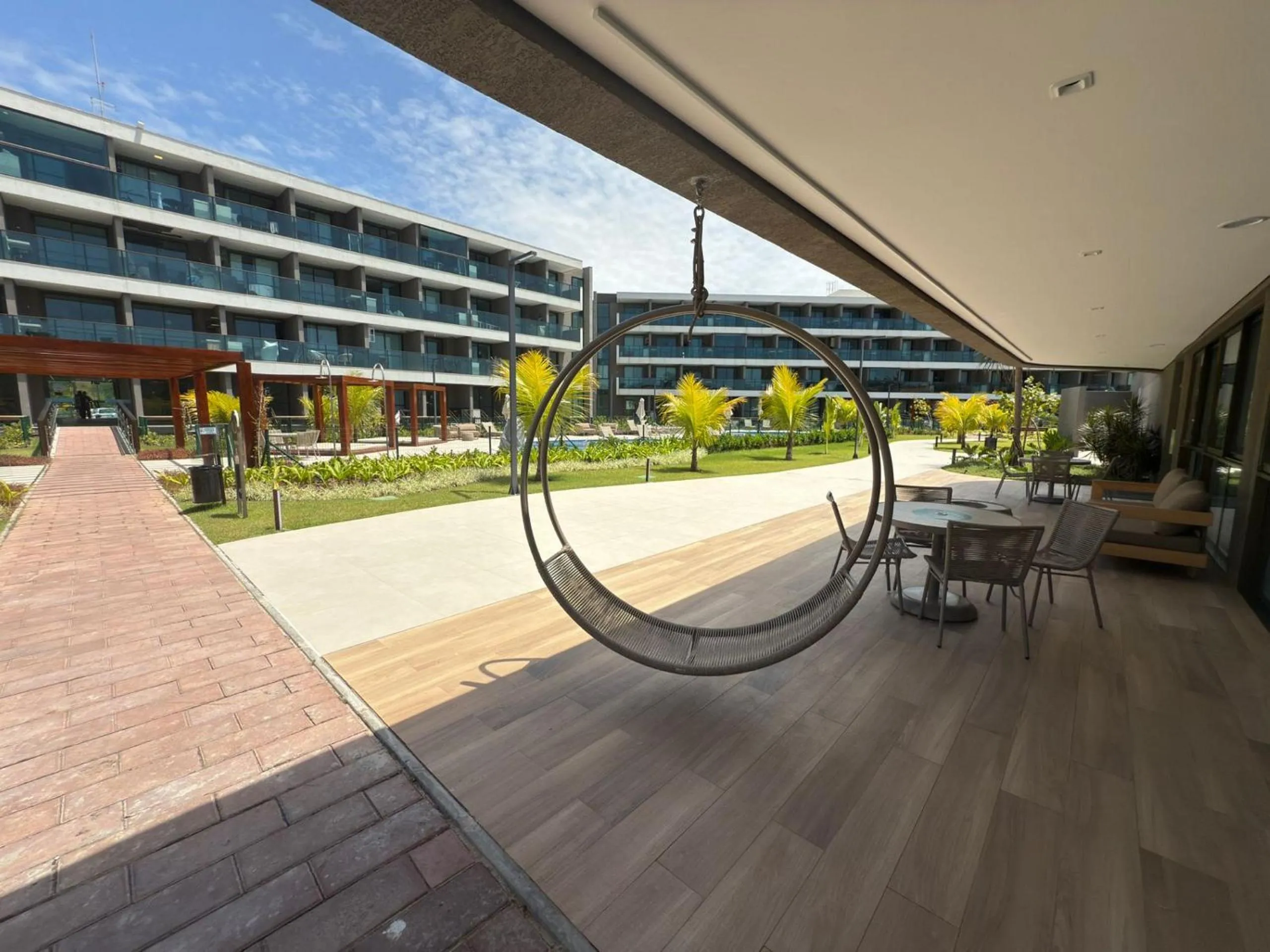 Area and facilities in Beach Class Summer Residence
