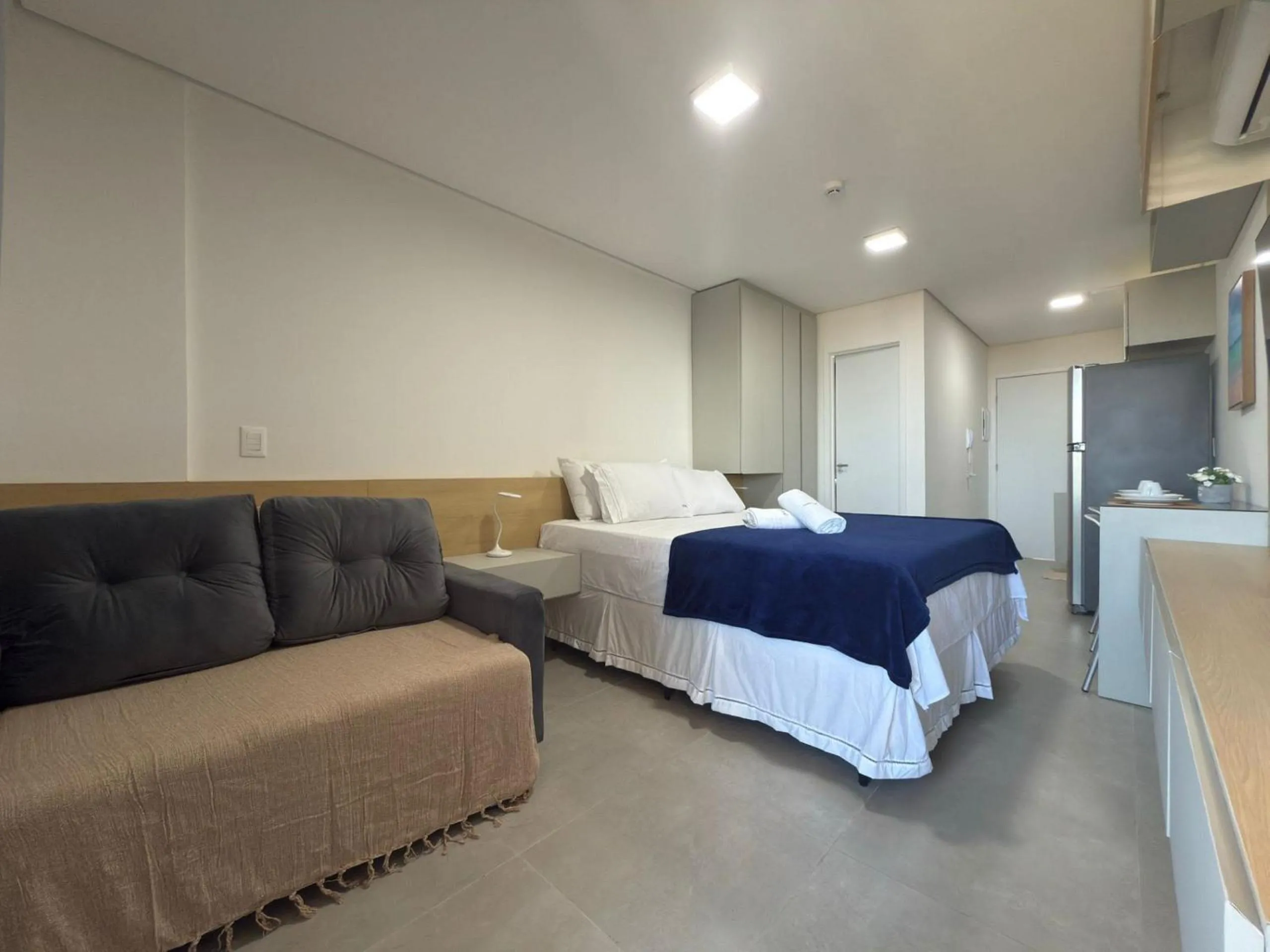 Living room, Bed in Beach Class Summer Residence