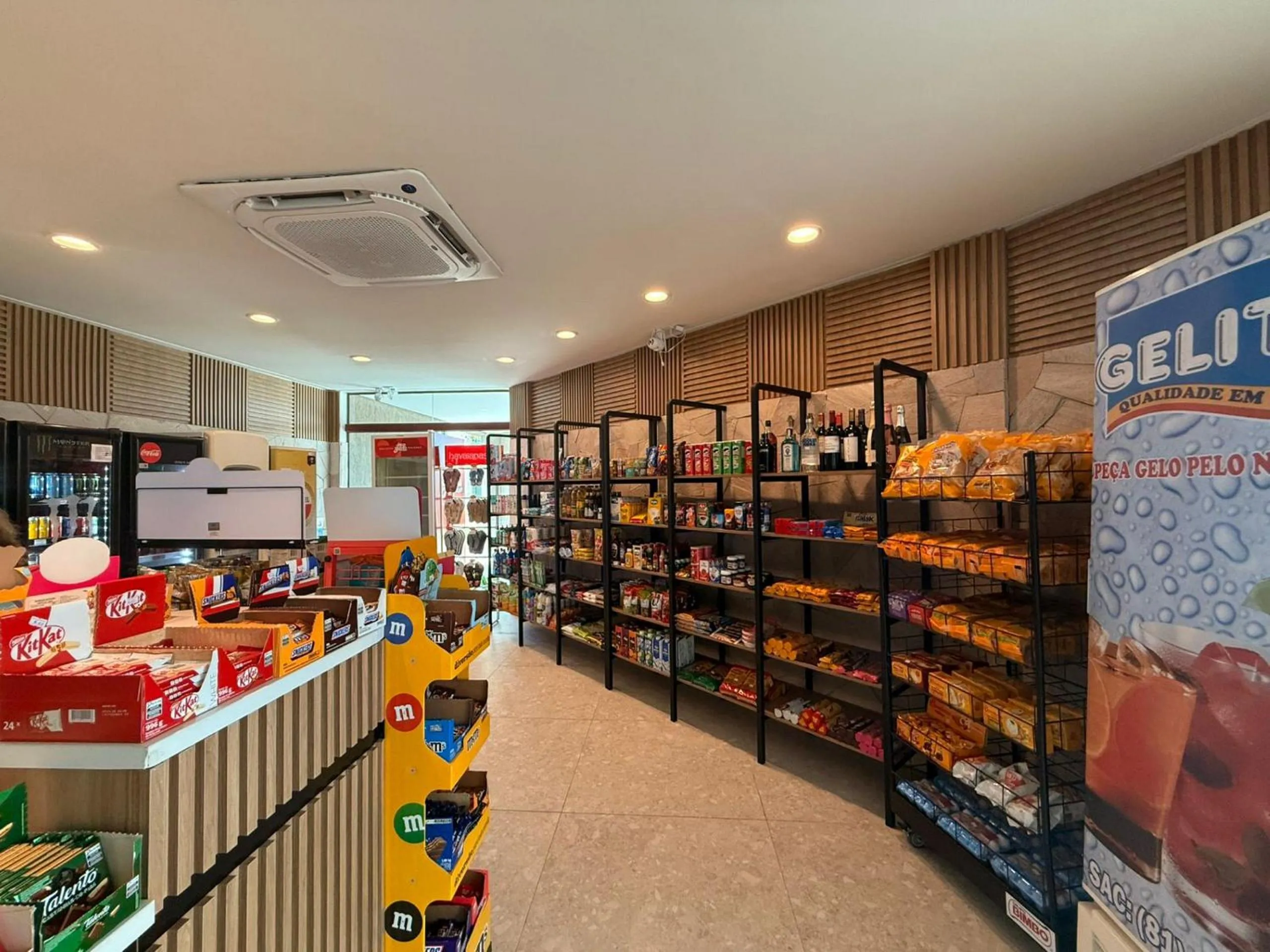 Supermarket/grocery shop in Beach Class Summer Residence