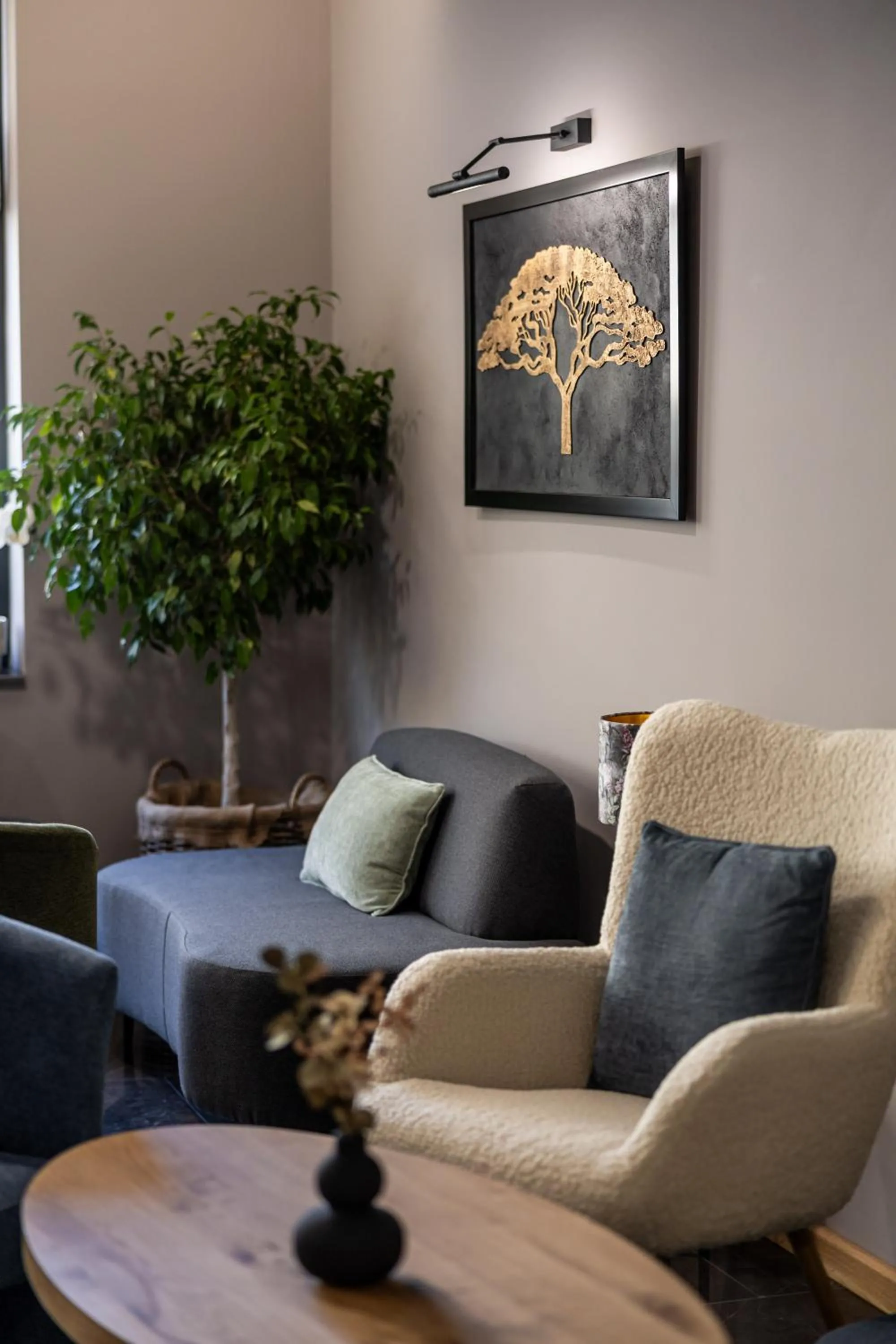 Seating area in Acacia Hotel
