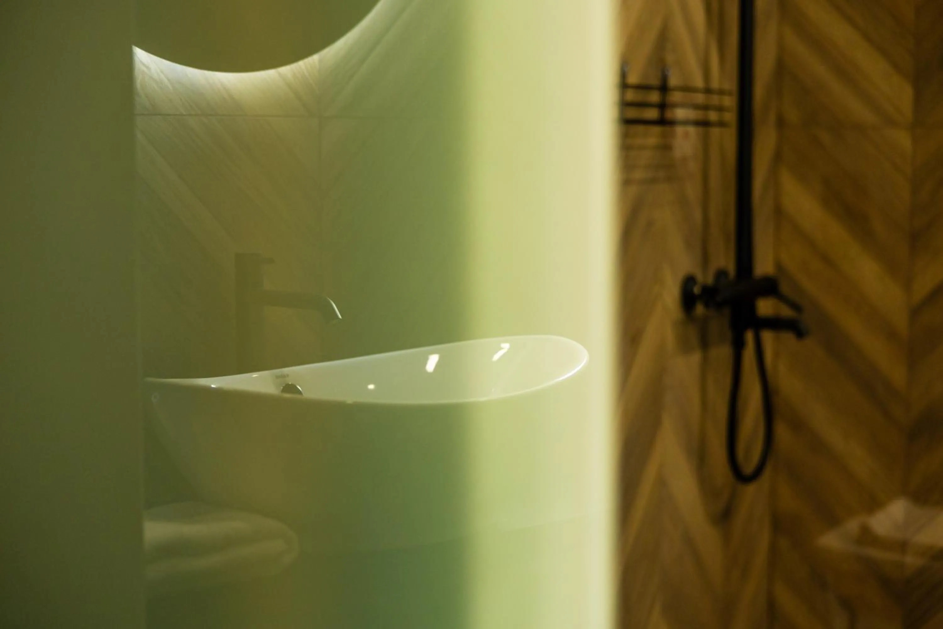 Bathroom in Acacia Hotel