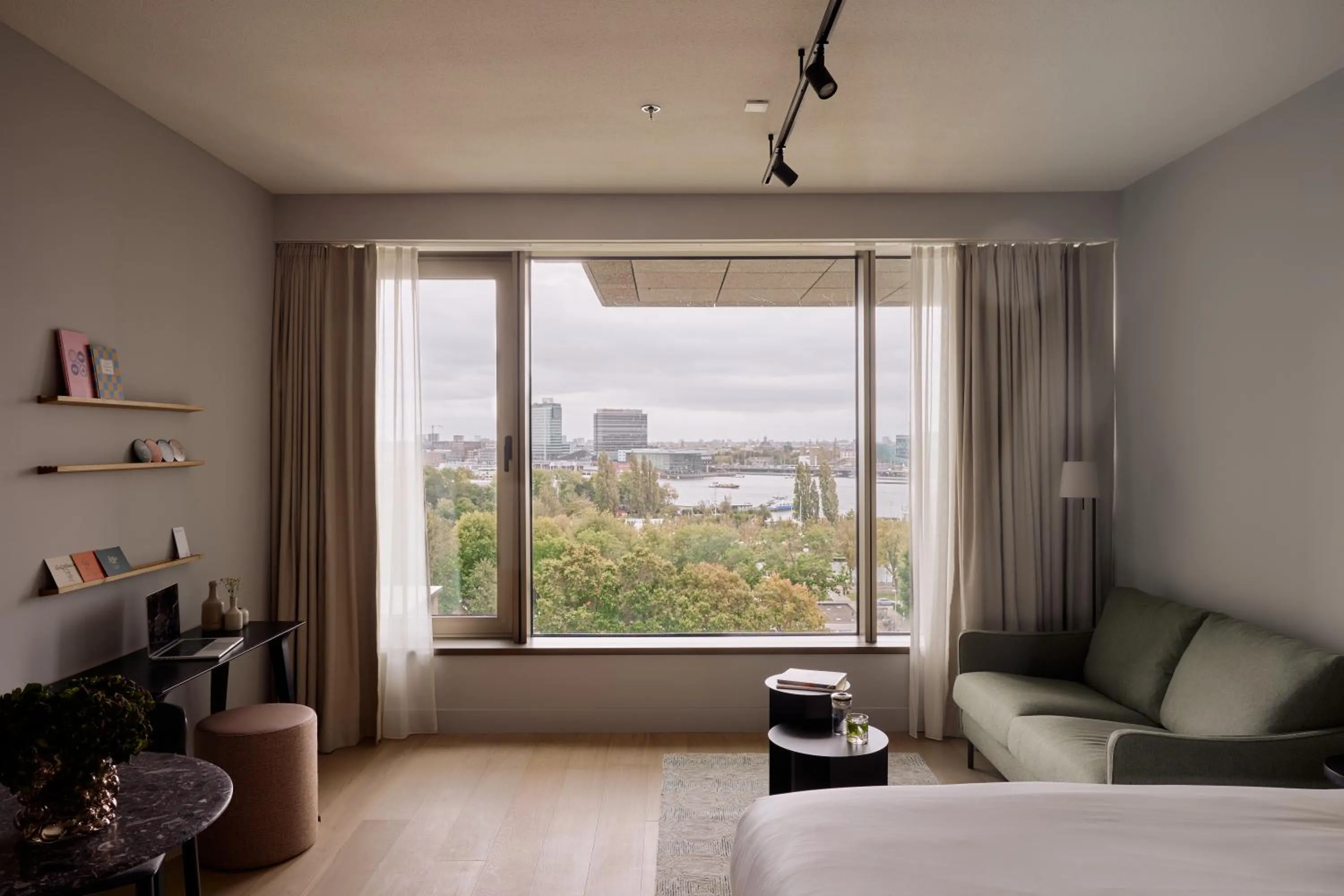 Living room, Bed in Wilde Amsterdam