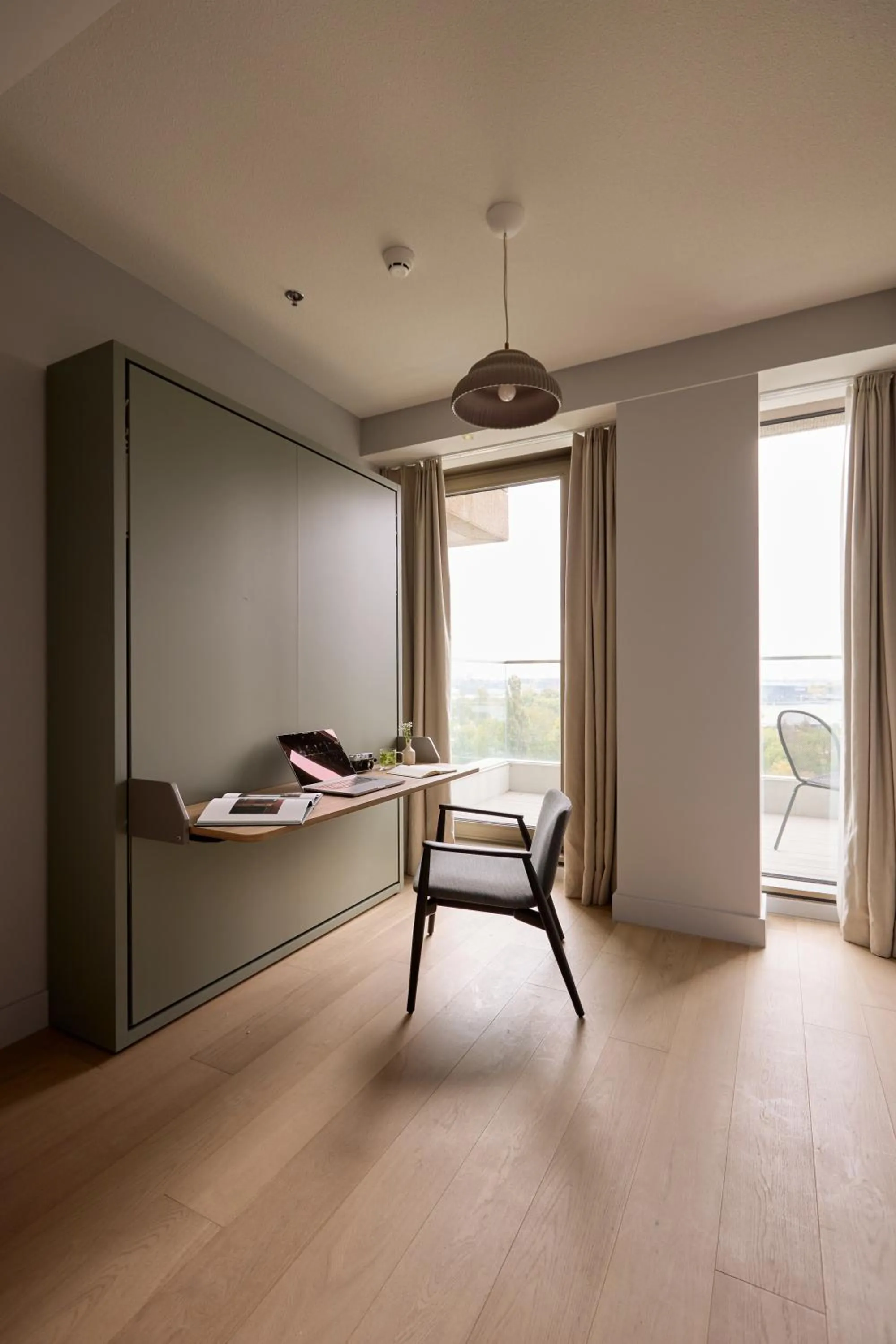 Seating area, Bed in Wilde Amsterdam