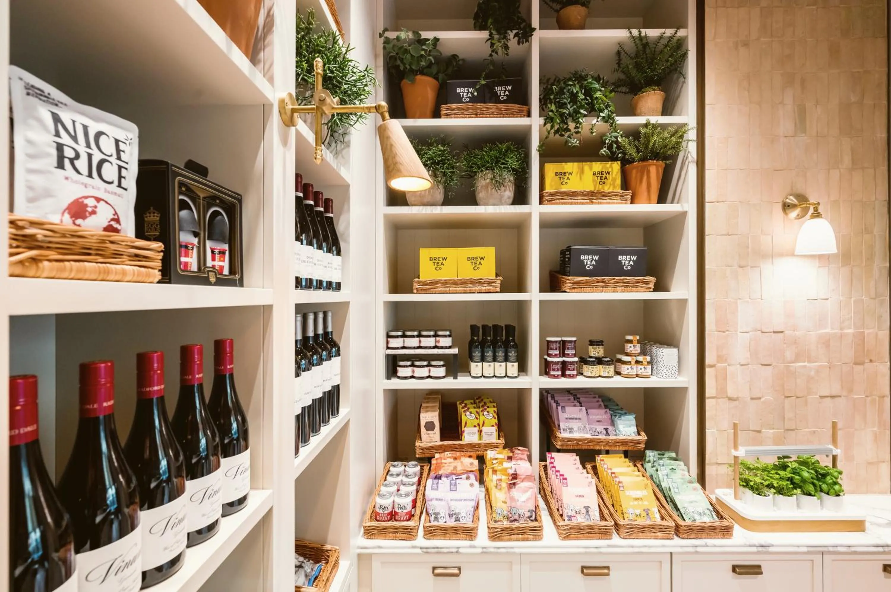 On-site shops in Wilde Amsterdam