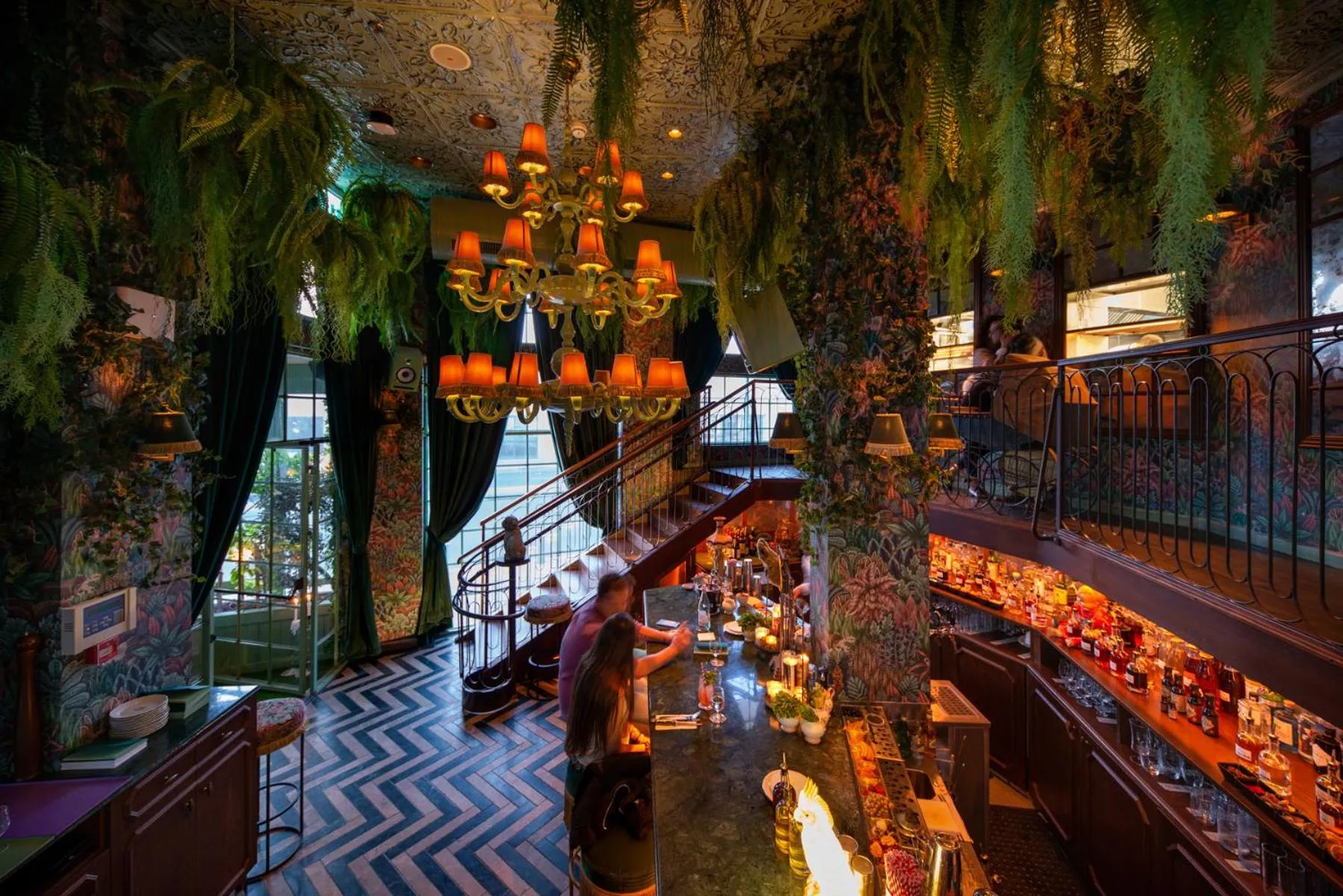 Restaurant/places to eat in PLAY Seaport Suite Hotel TLV