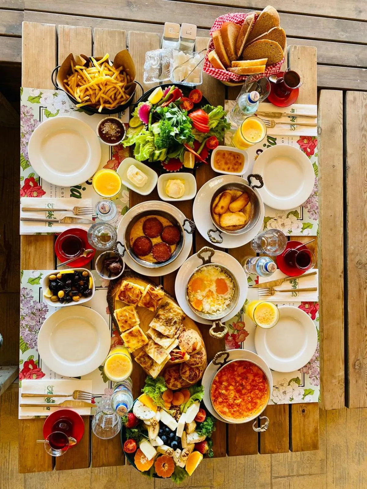 Restaurant/places to eat in Iznik Askania