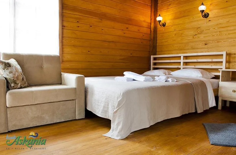 Bed in Iznik Askania