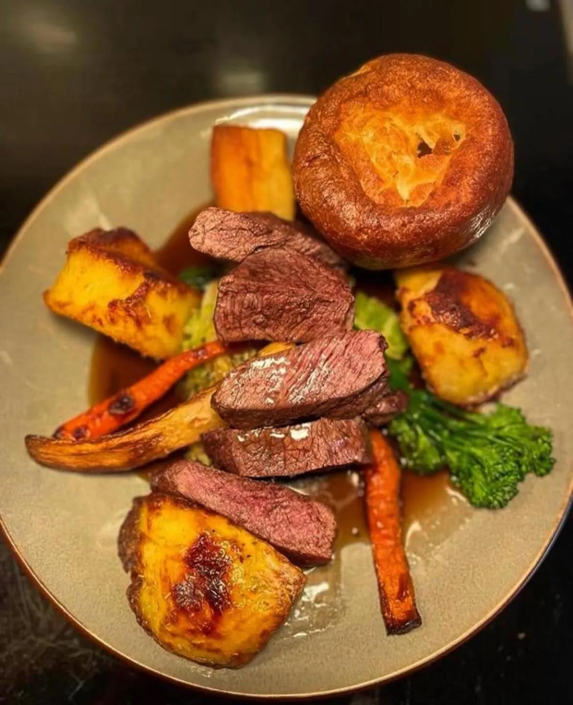 Dining area in Lower Bell