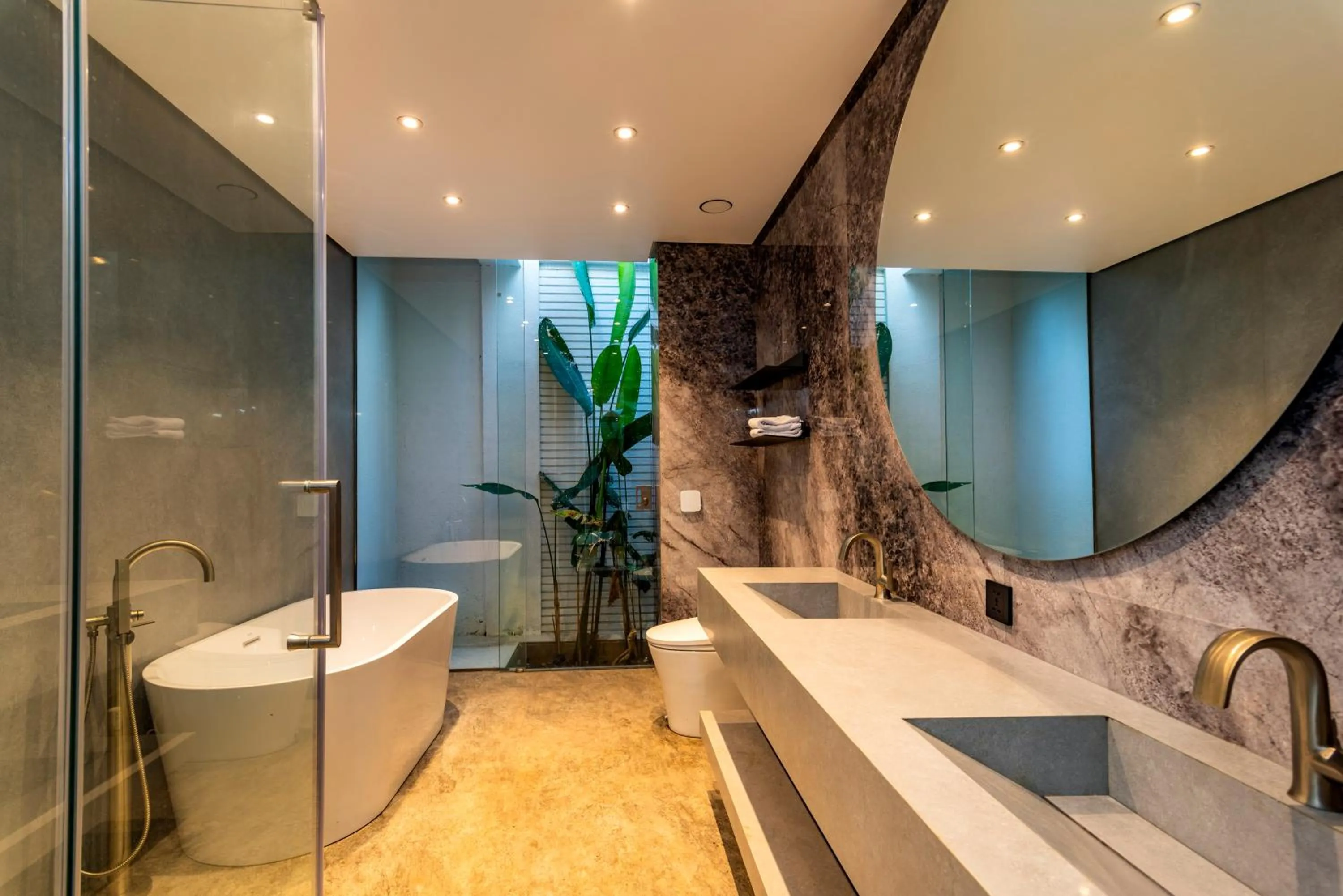 Toilet in Sky Star Uluwatu