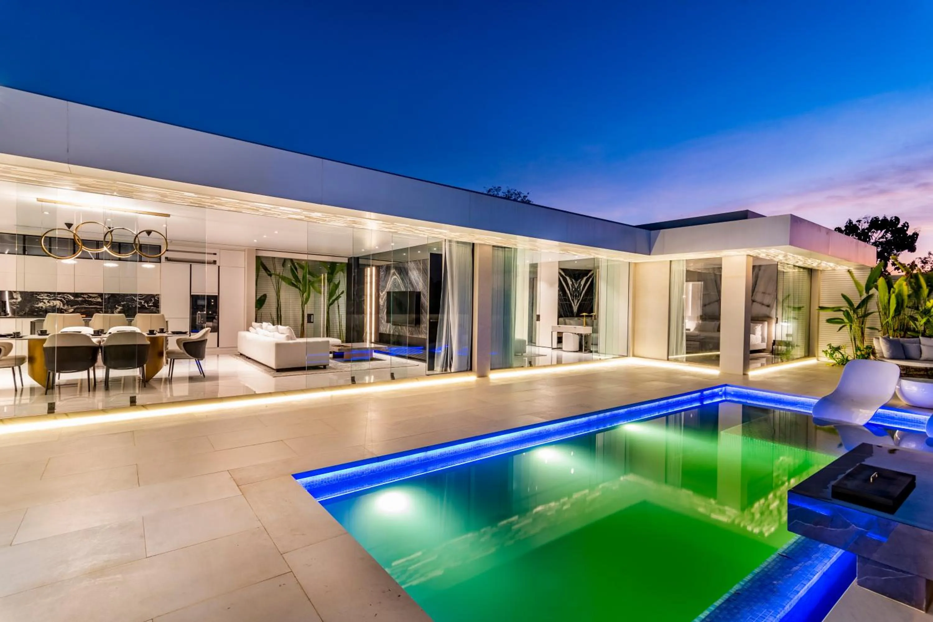 Pool view in Sky Star Uluwatu