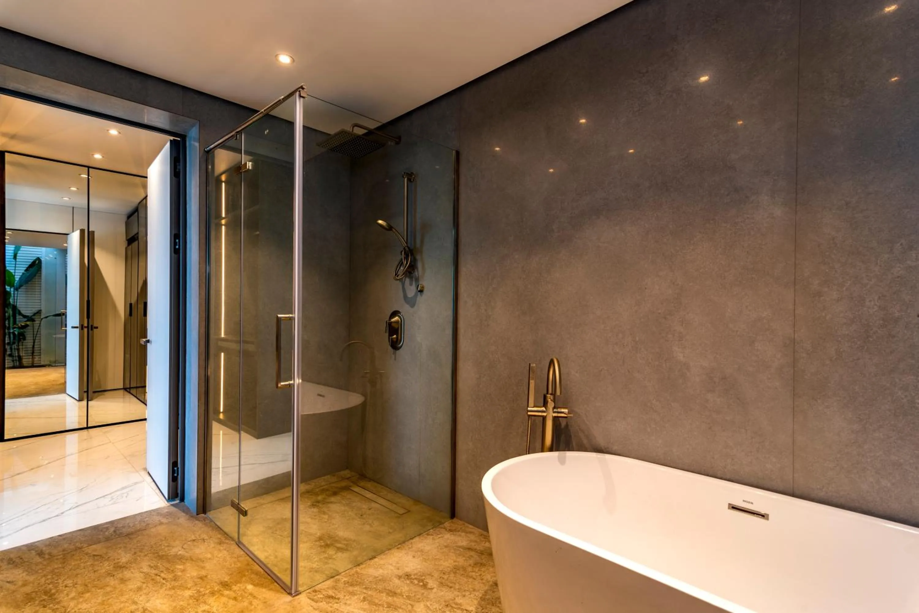 Shower in Sky Star Uluwatu