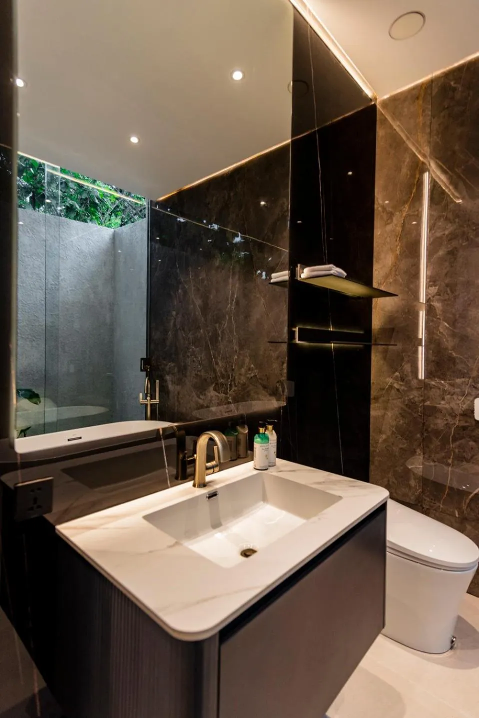 Shower in Sky Star Ocean View Uluwatu