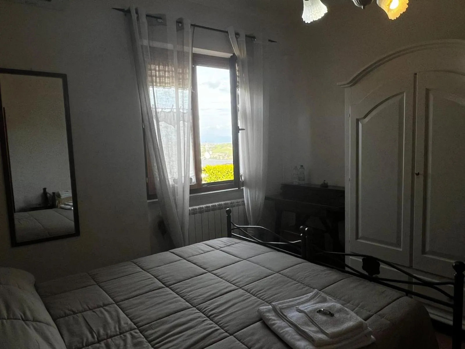 Bed in Bed And Bikers