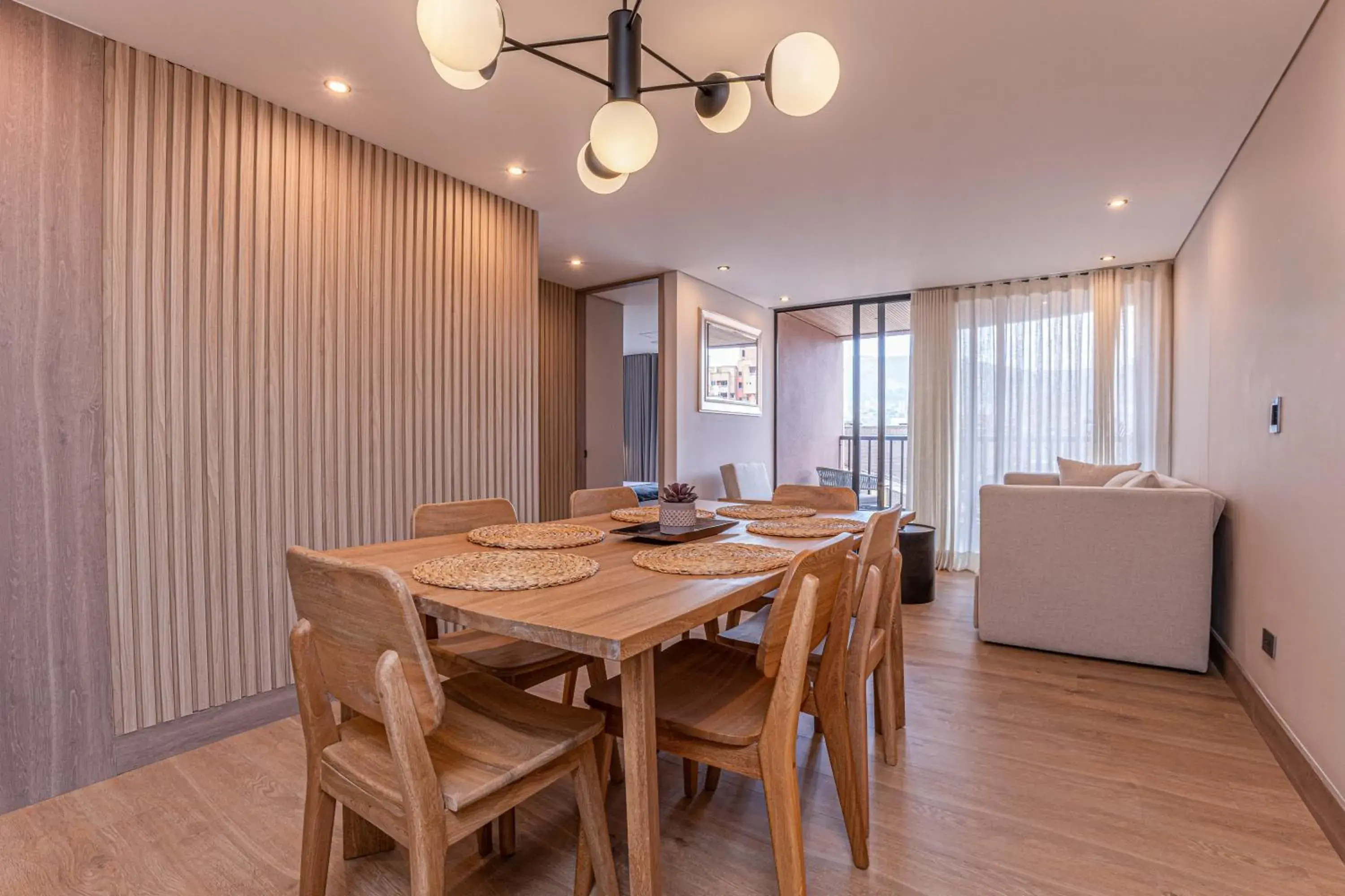 Three-Bedroom Deluxe Apartment in Jatisa Living by Housy Three-Bedroom Deluxe Apartment in Jatisa Living by Housy