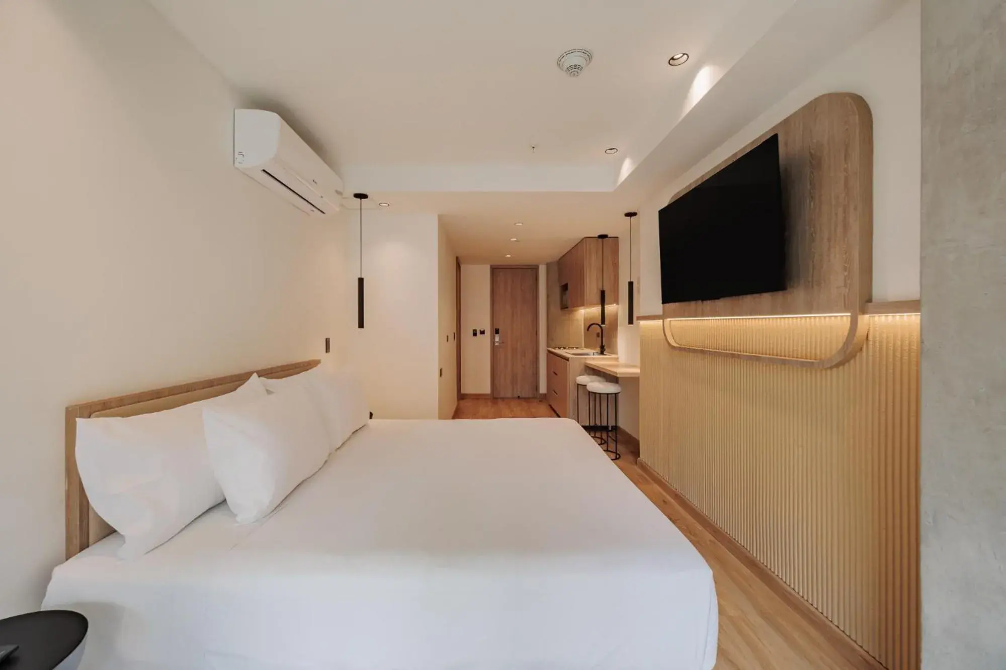 Studio with Balcony in Lomm By Somos The Group Studio with Balcony in Lomm By Somos The Group