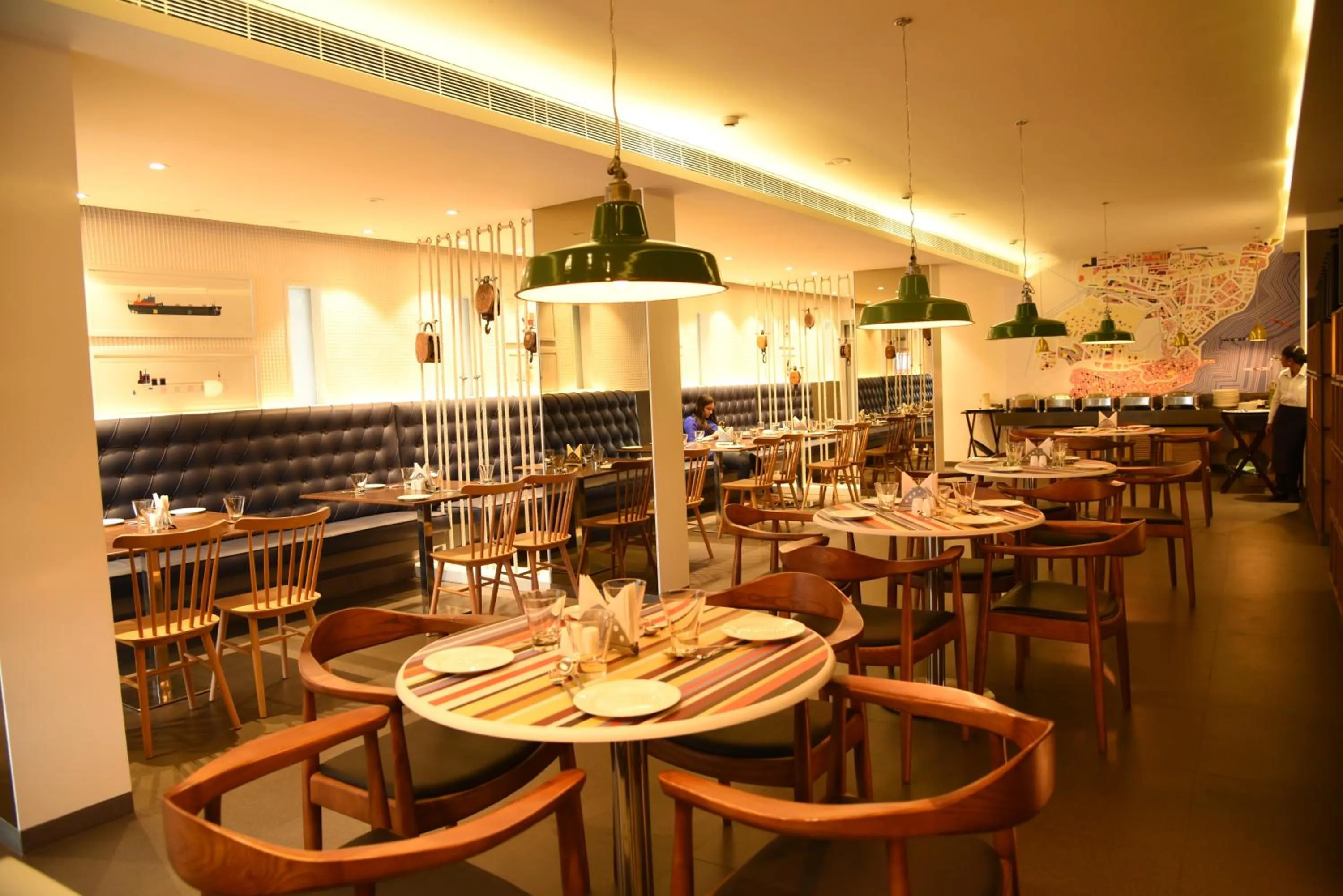 Restaurant/places to eat in The Port Hotel