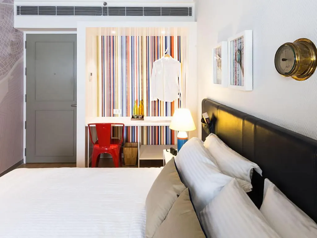 Bed in The Port Hotel