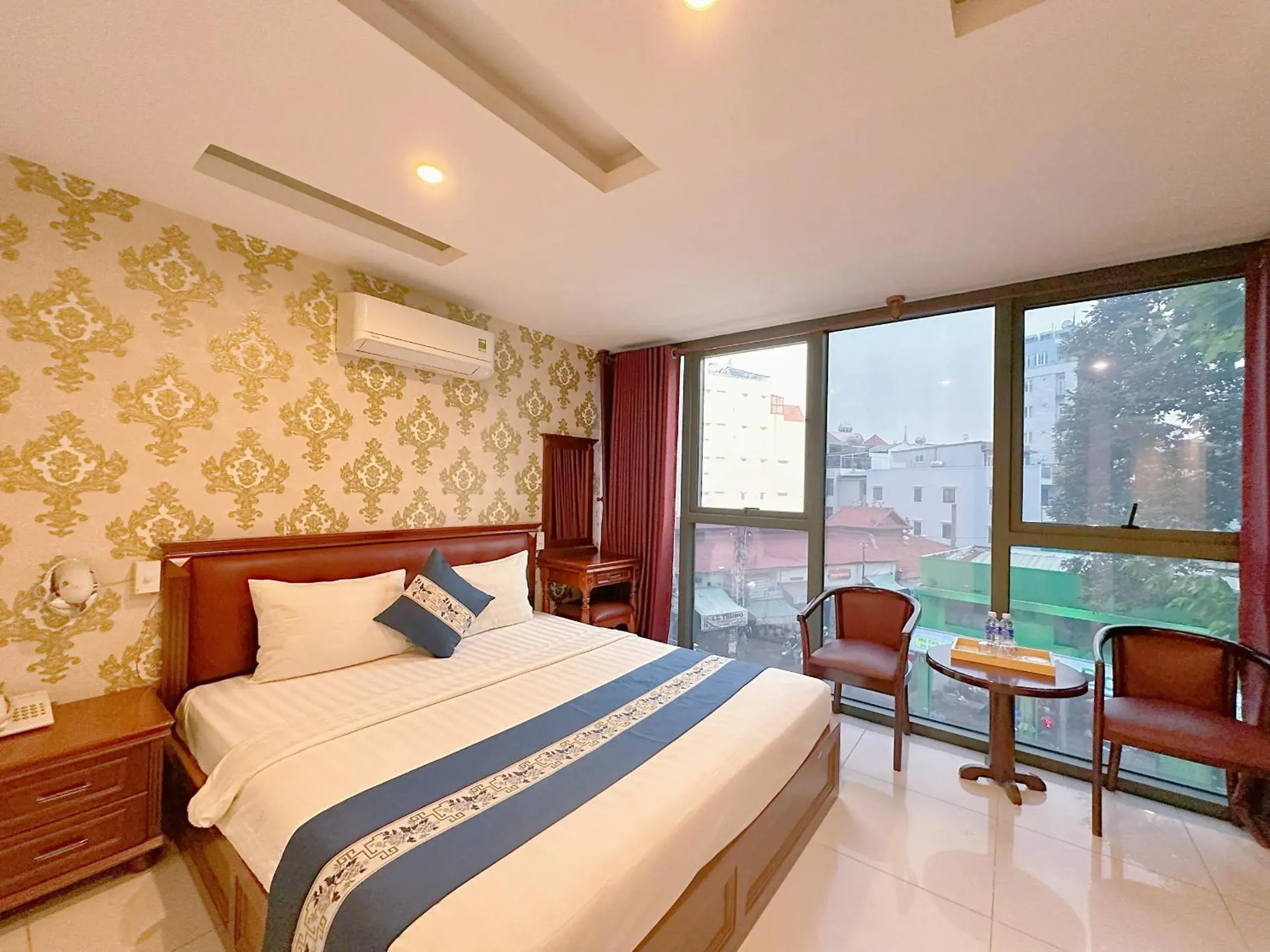 Bedroom, Bed in Kim Dung Hotel Tran Quang Khai Bedroom, Bed in Kim Dung Hotel Tran Quang Khai