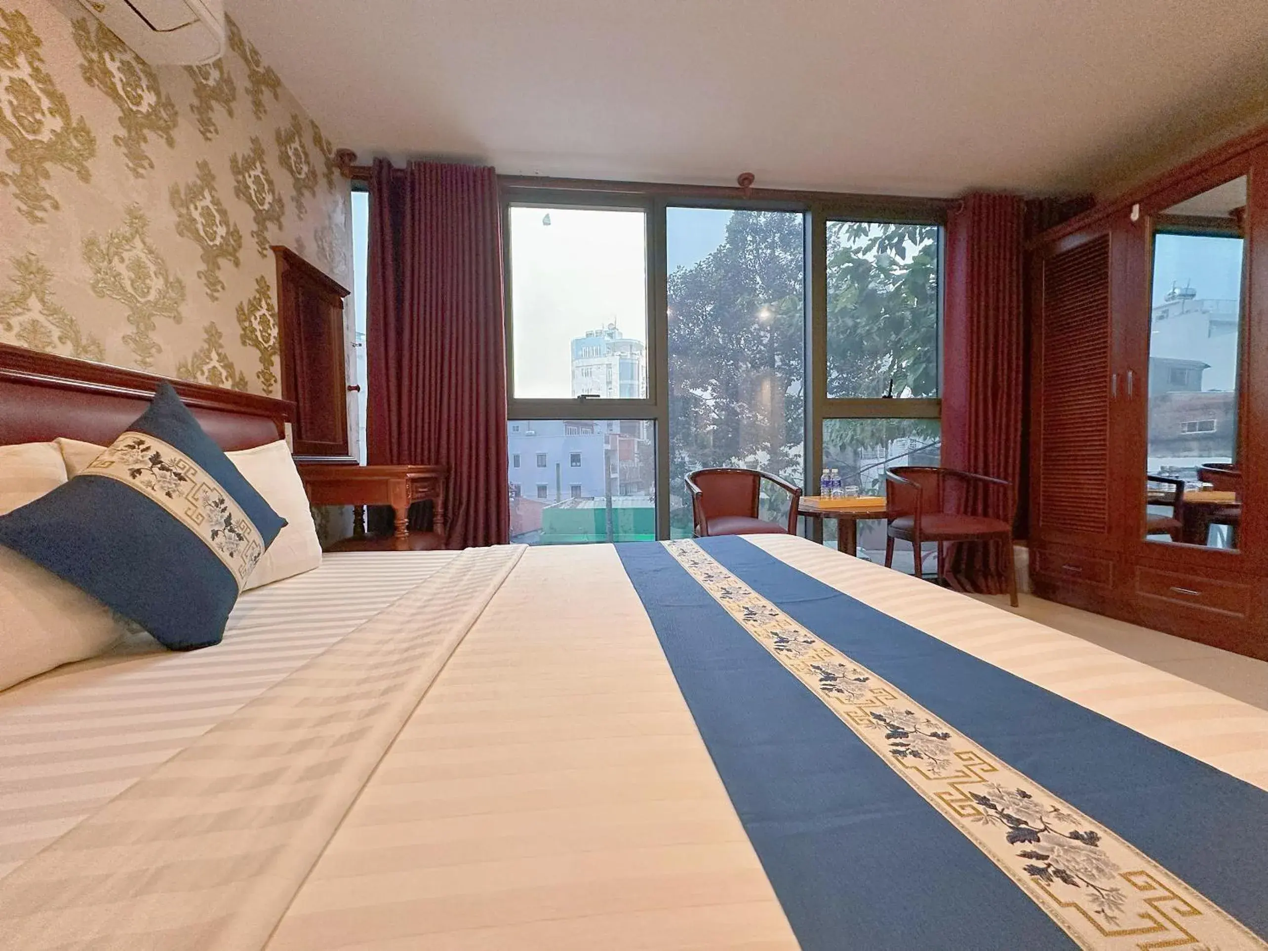 Bedroom, Bed in Kim Dung Hotel Tran Quang Khai Bedroom, Bed in Kim Dung Hotel Tran Quang Khai