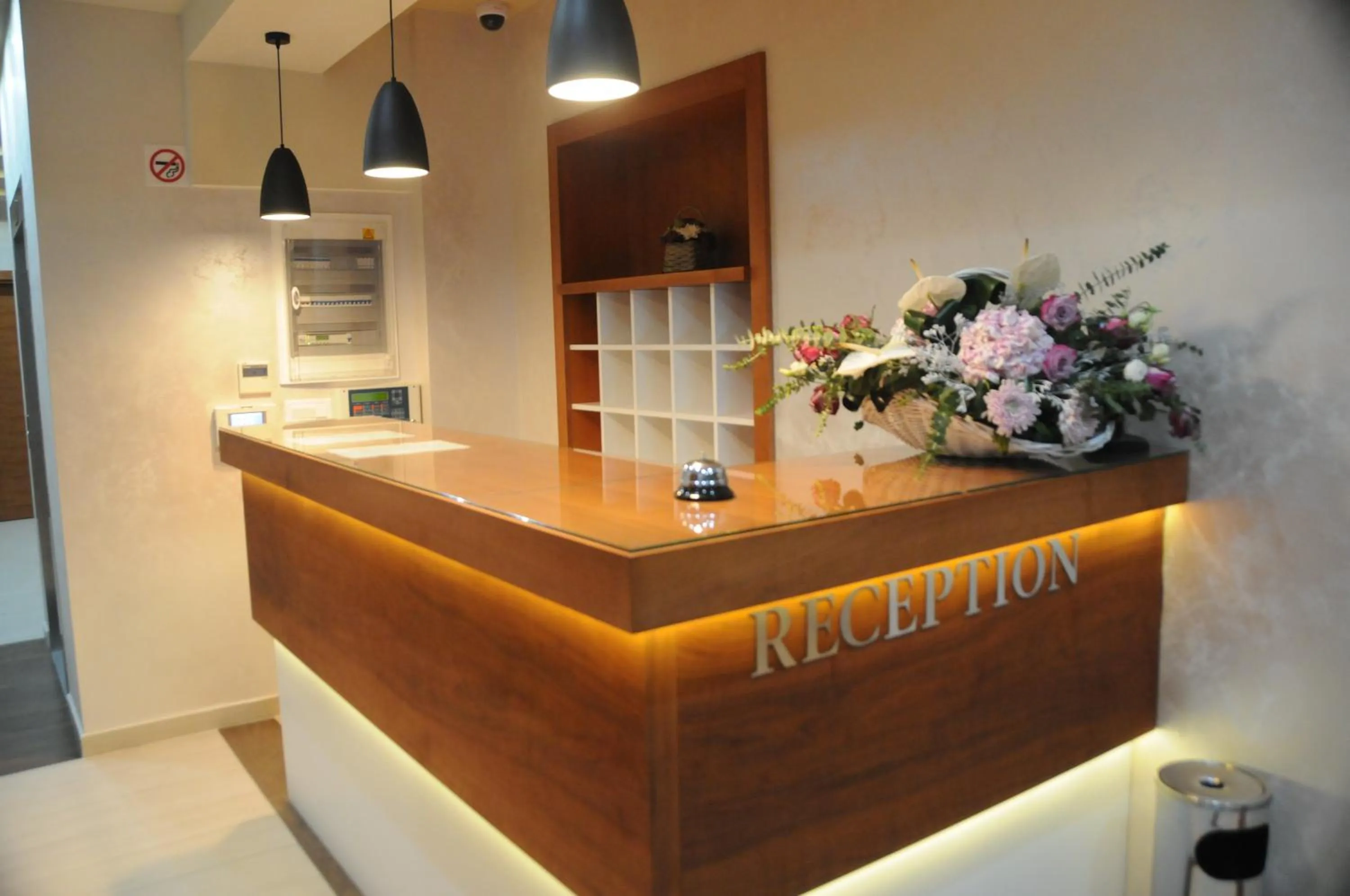 Lobby or reception in Hotel Porto In