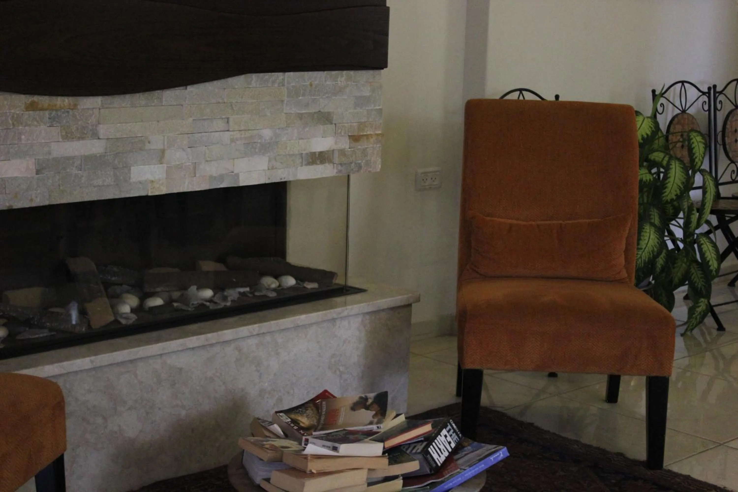 Communal lounge/ TV room in Lavender Boutique Hotel