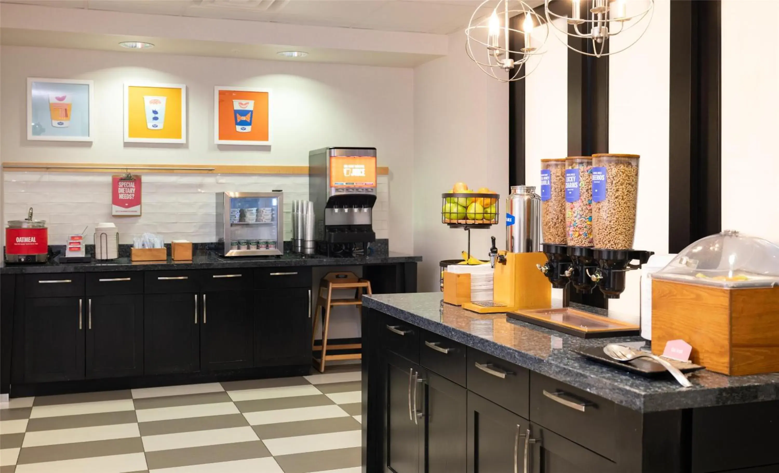 Breakfast in Hampton Inn and Suites La Crosse Downtown Breakfast in Hampton Inn and Suites La Crosse Downtown