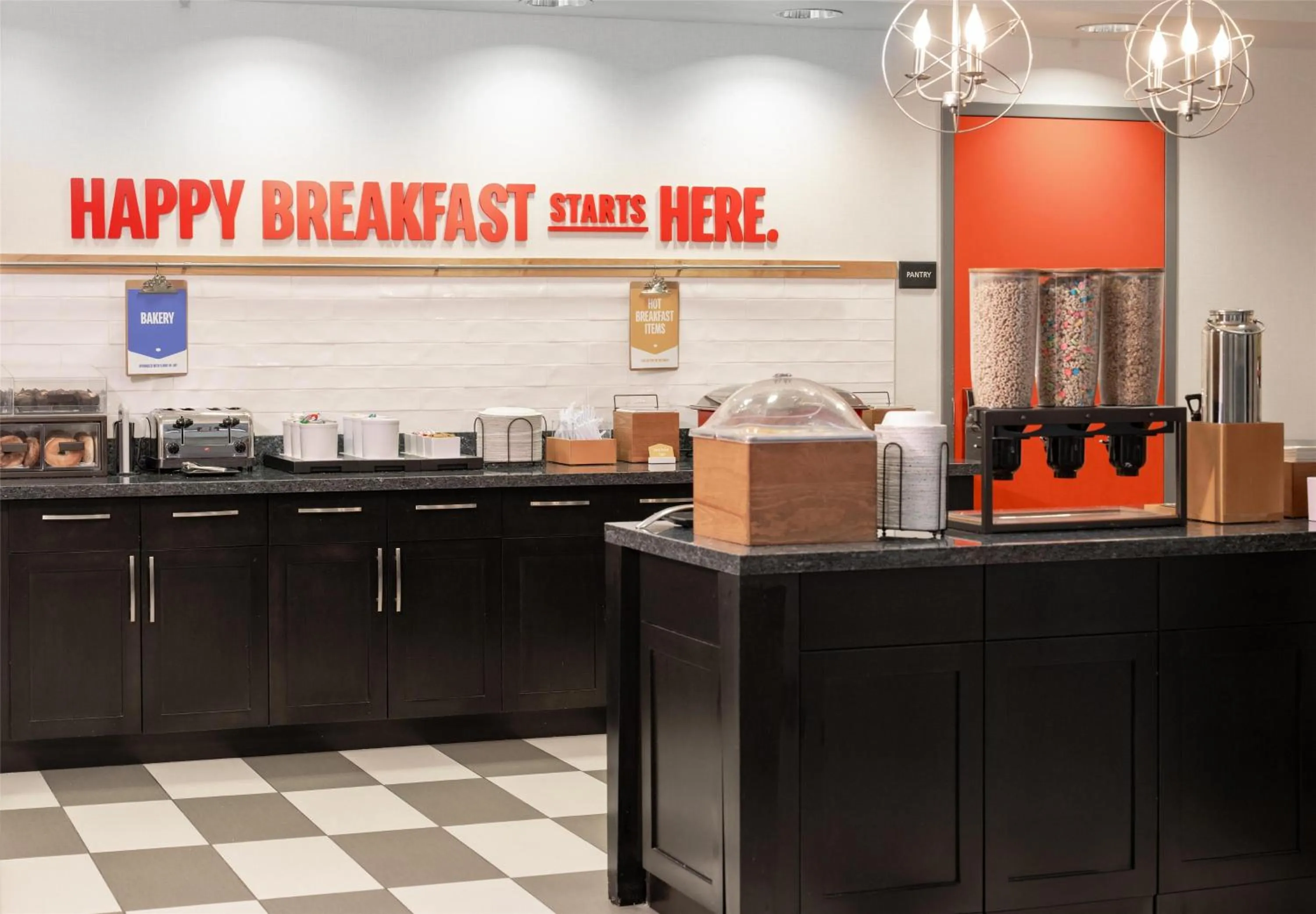 Breakfast in Hampton Inn and Suites La Crosse Downtown