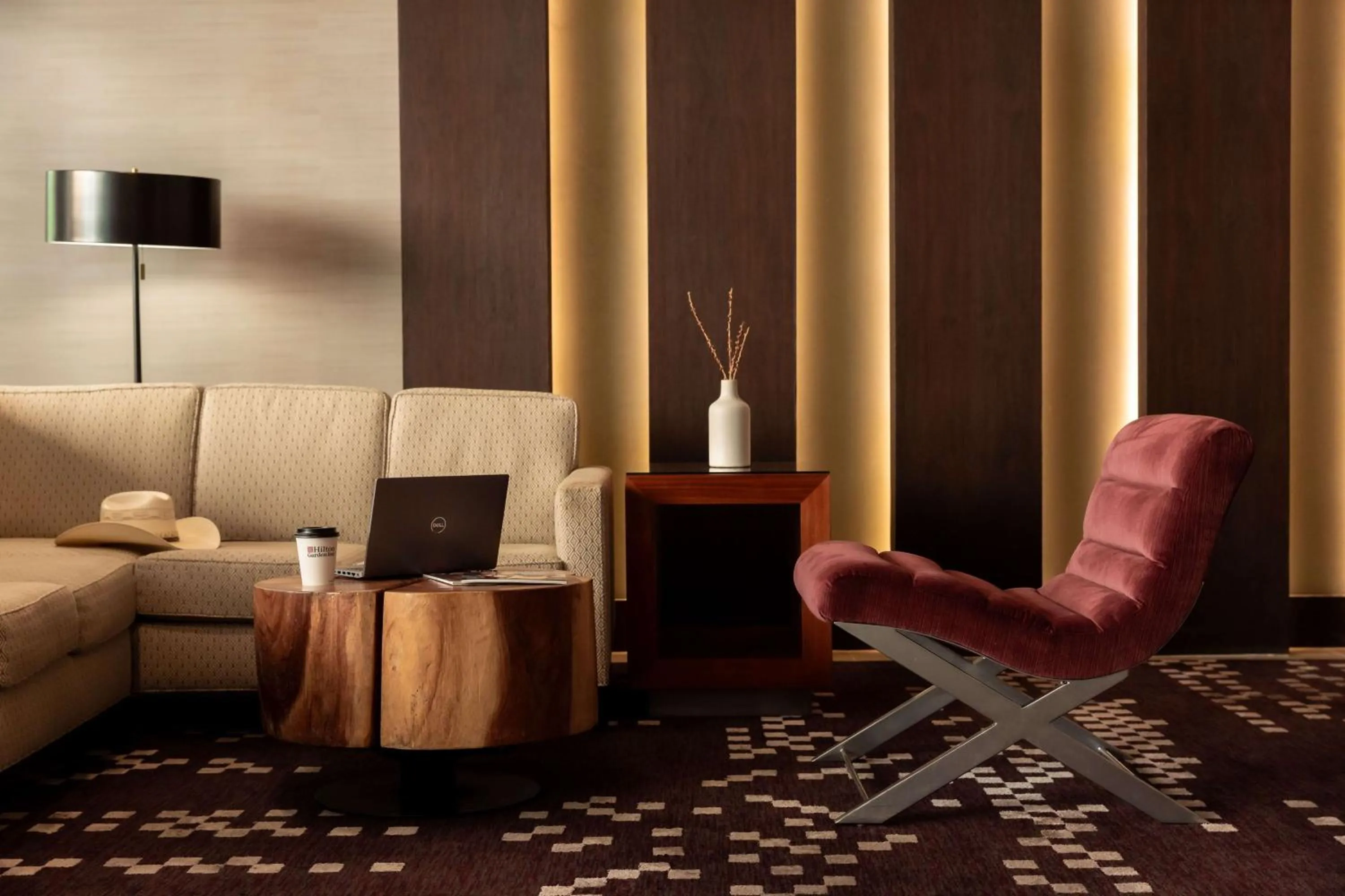 Lobby or reception in Hilton Garden Inn Downtown Dallas