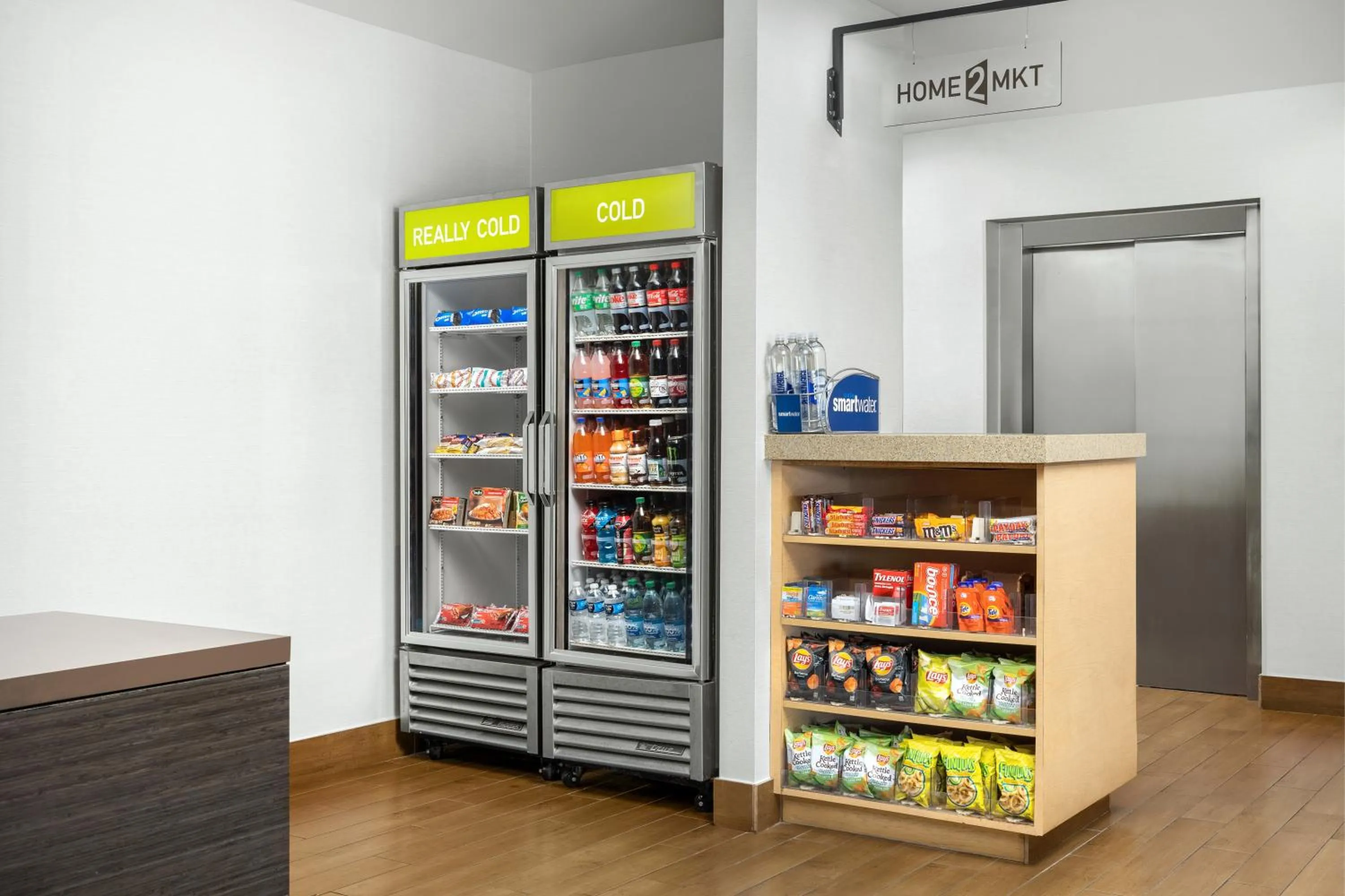 Food and drinks in Home2 Suites by Hilton Tallahassee State Capitol