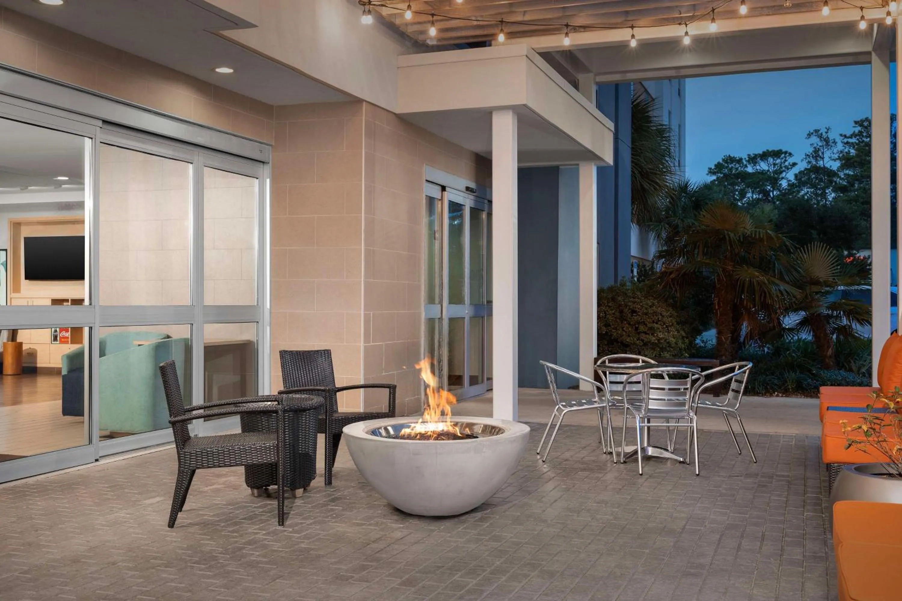 Patio in Home2 Suites by Hilton Tallahassee State Capitol